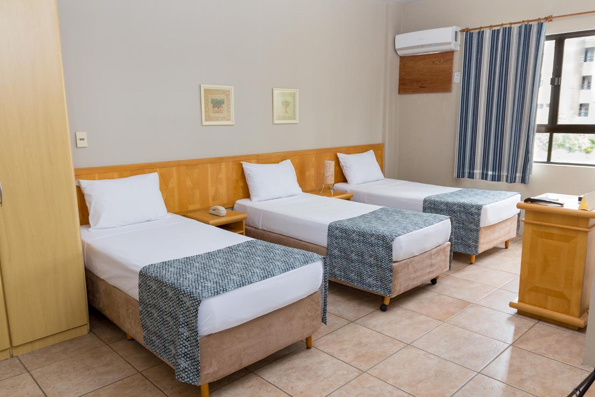 Standard Triple Room - Photo 1