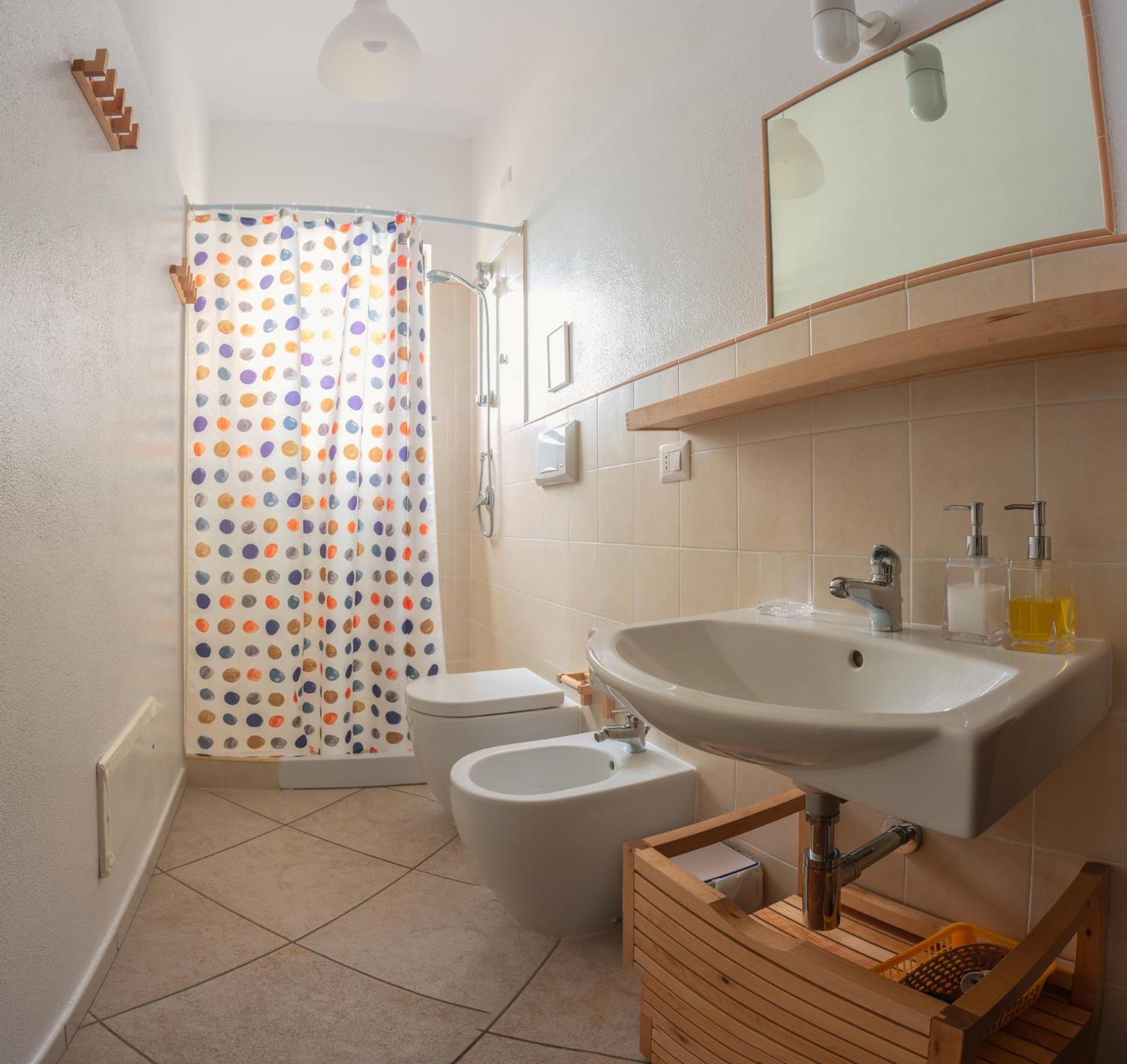 One-Bedroom Apartment - Photo 19