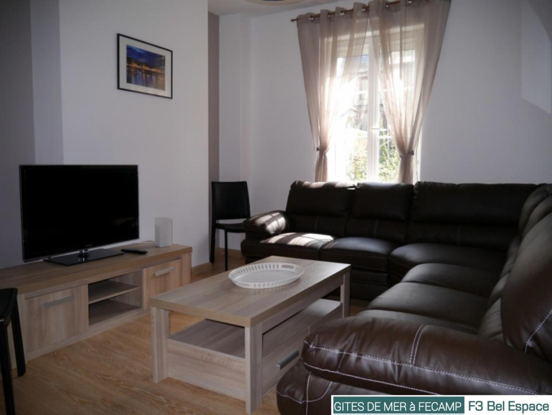 Two-Bedroom Apartment photo 2