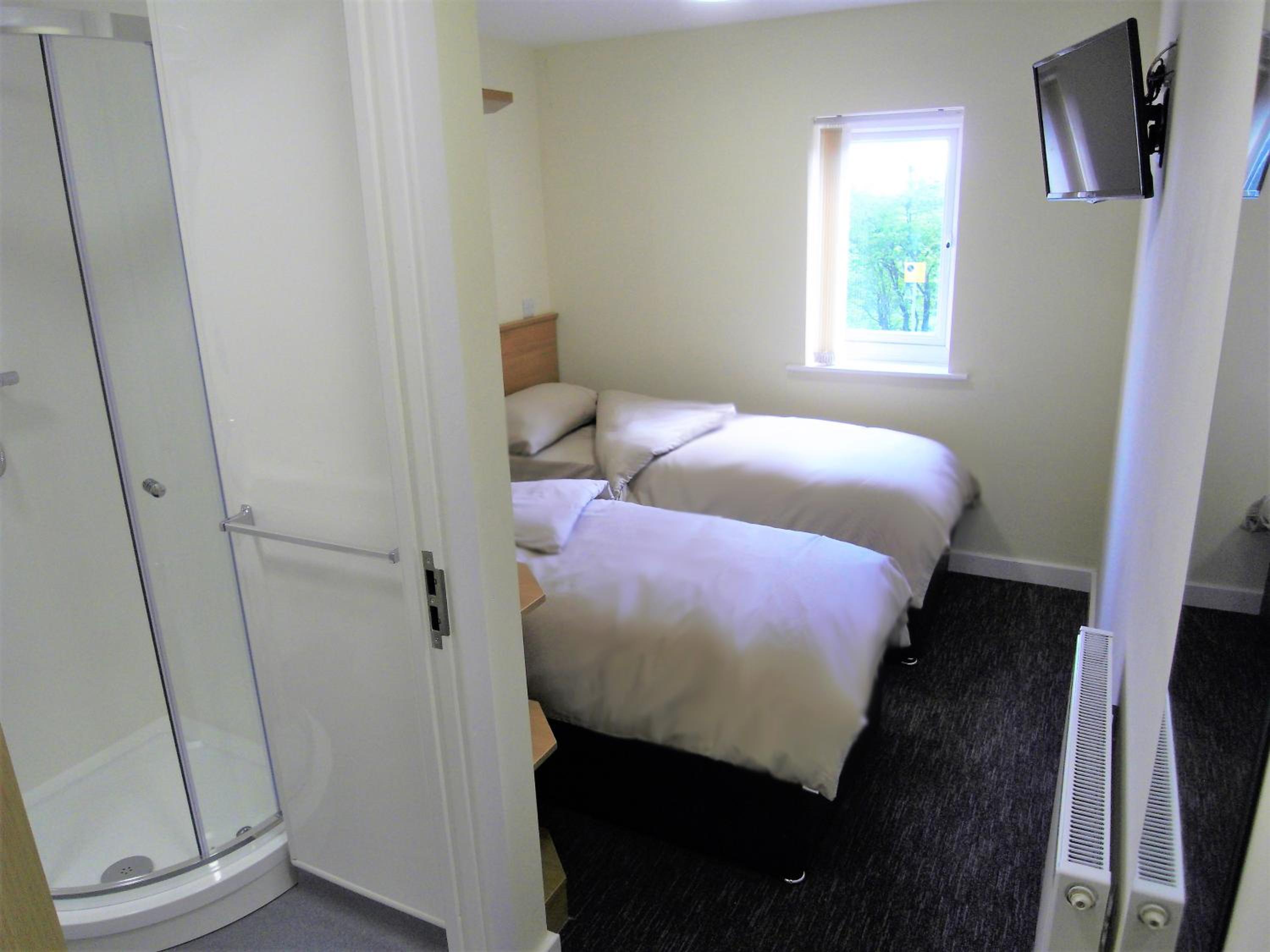 Twin Room - Photo 1