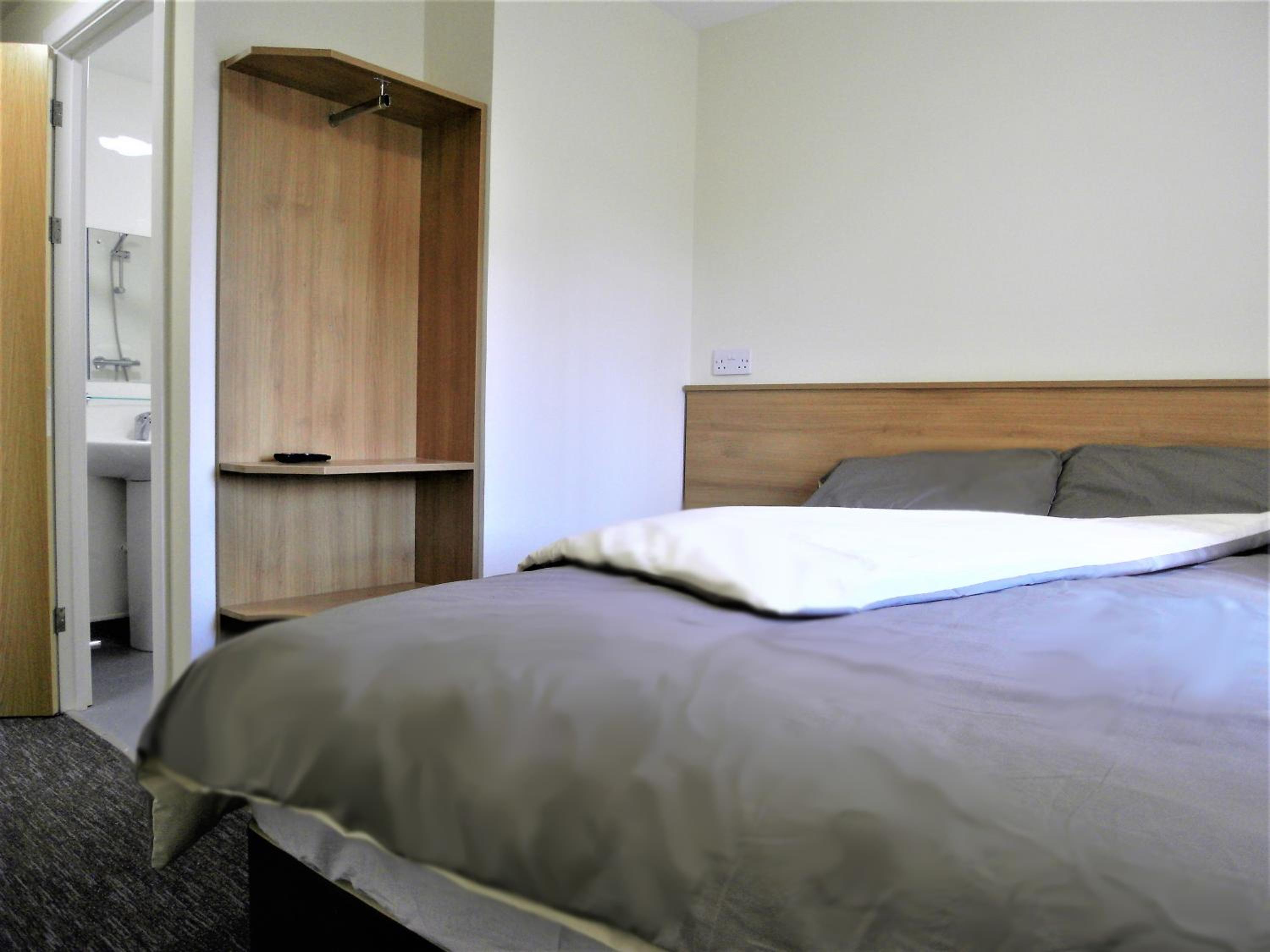 Double Room - Photo 4