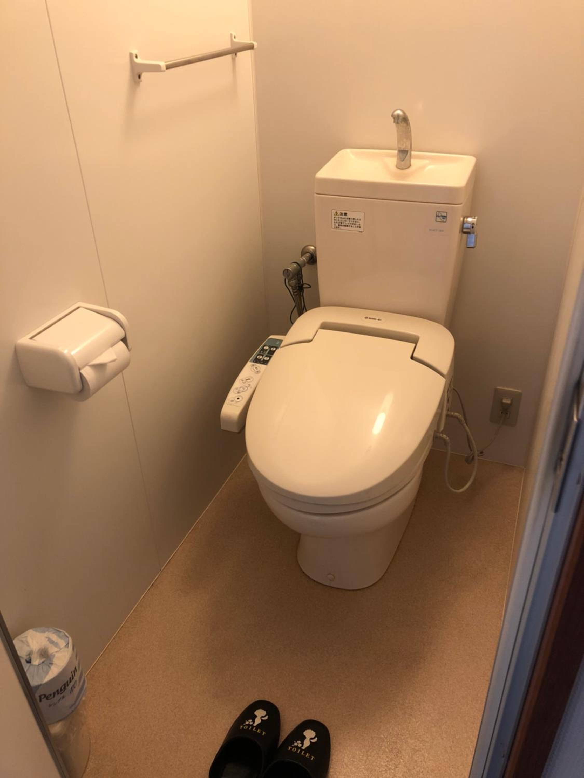 Single Room with Shower photo 3