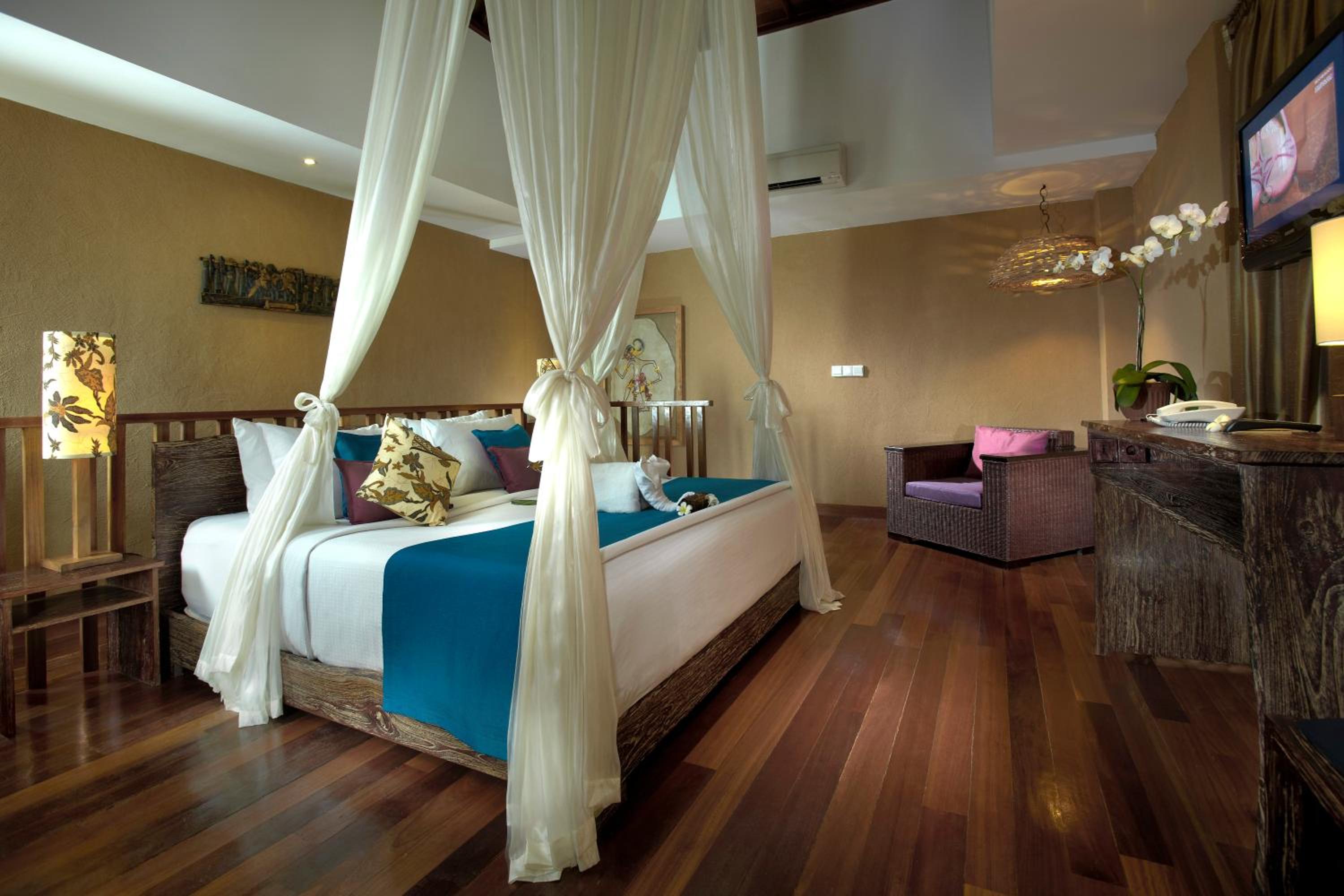 Duplex Rooftop Villa with Free Voucher Rafting in Ubud