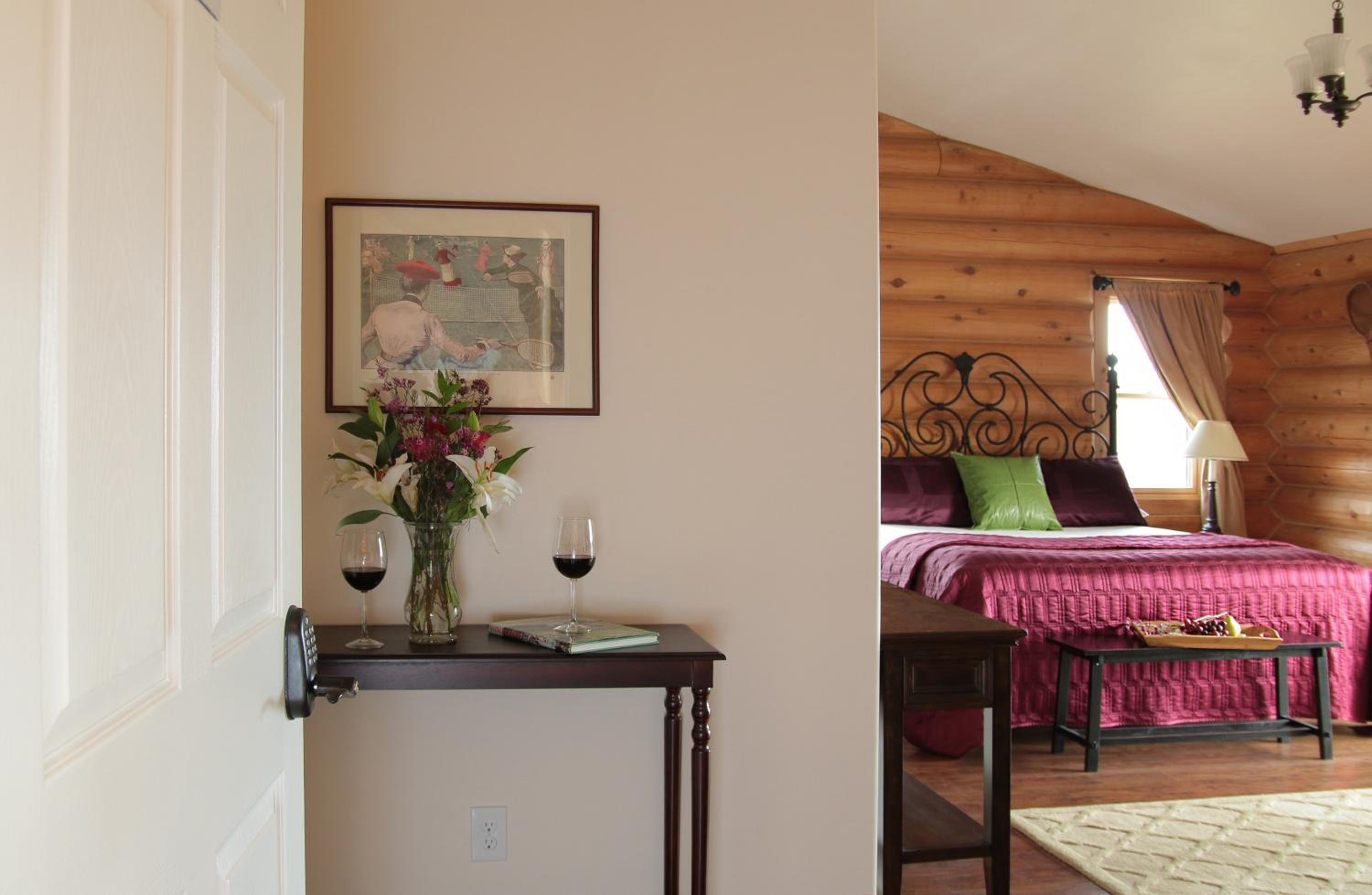 King Room with Balcony photo 2