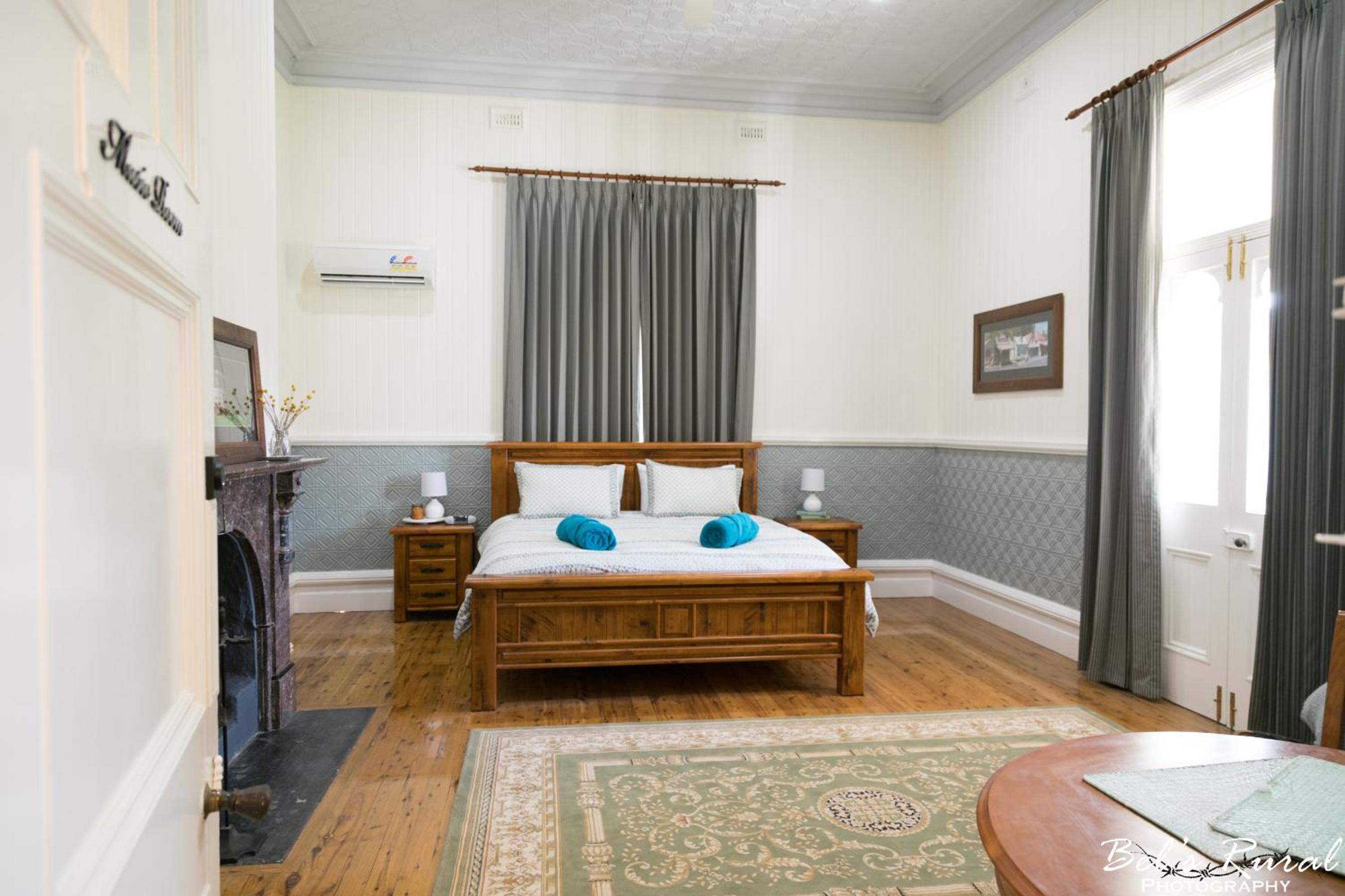 The Convent Accommodations- Music Room - Photo 3