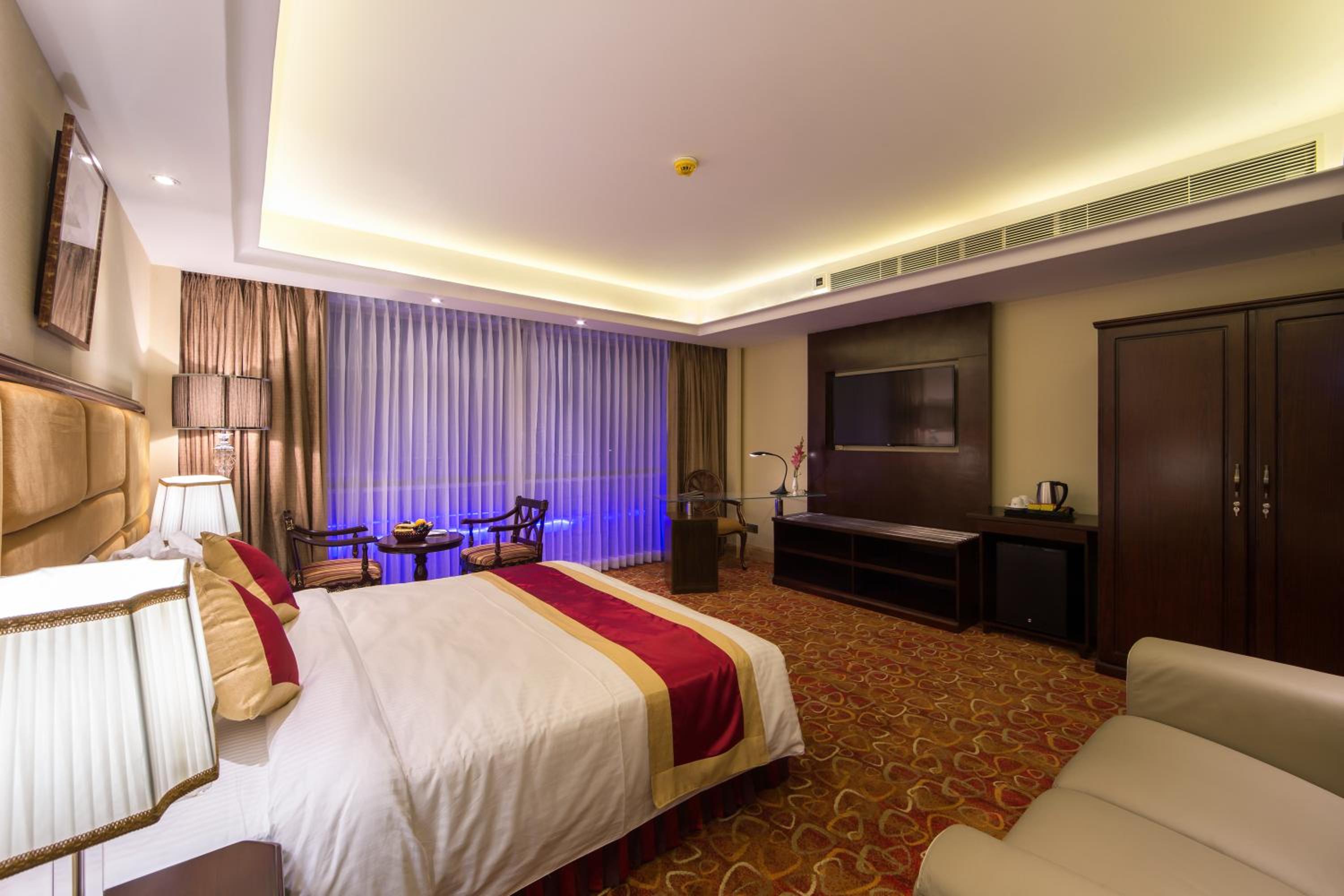 Grand Suite photo 2