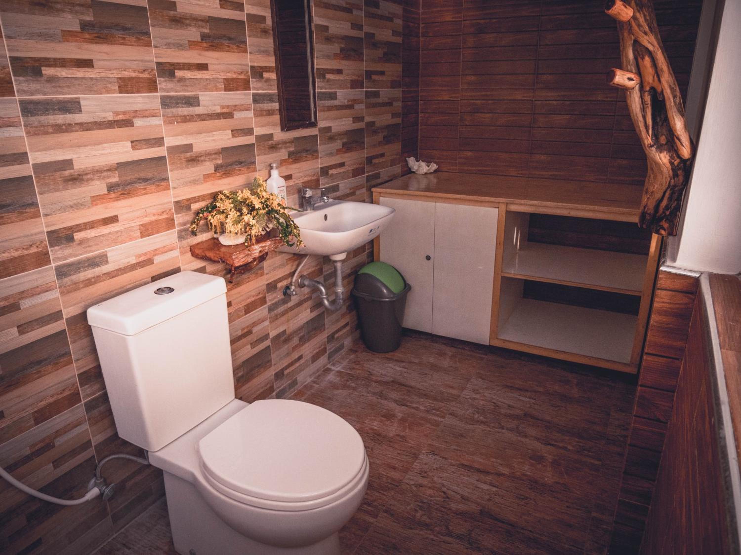Deluxe Bungalow with Sea View - Photo 7