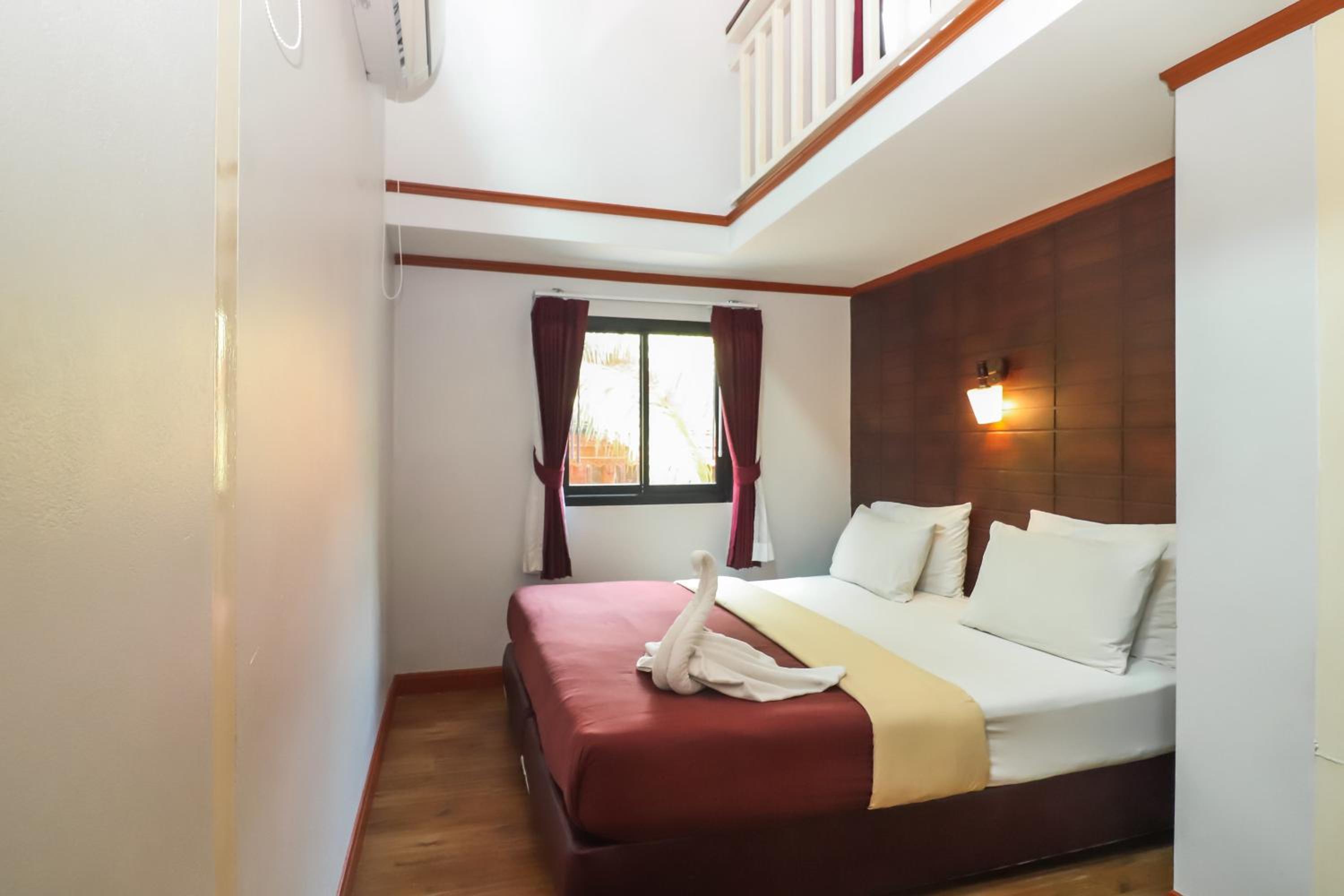 Quadruple Room - Photo 3