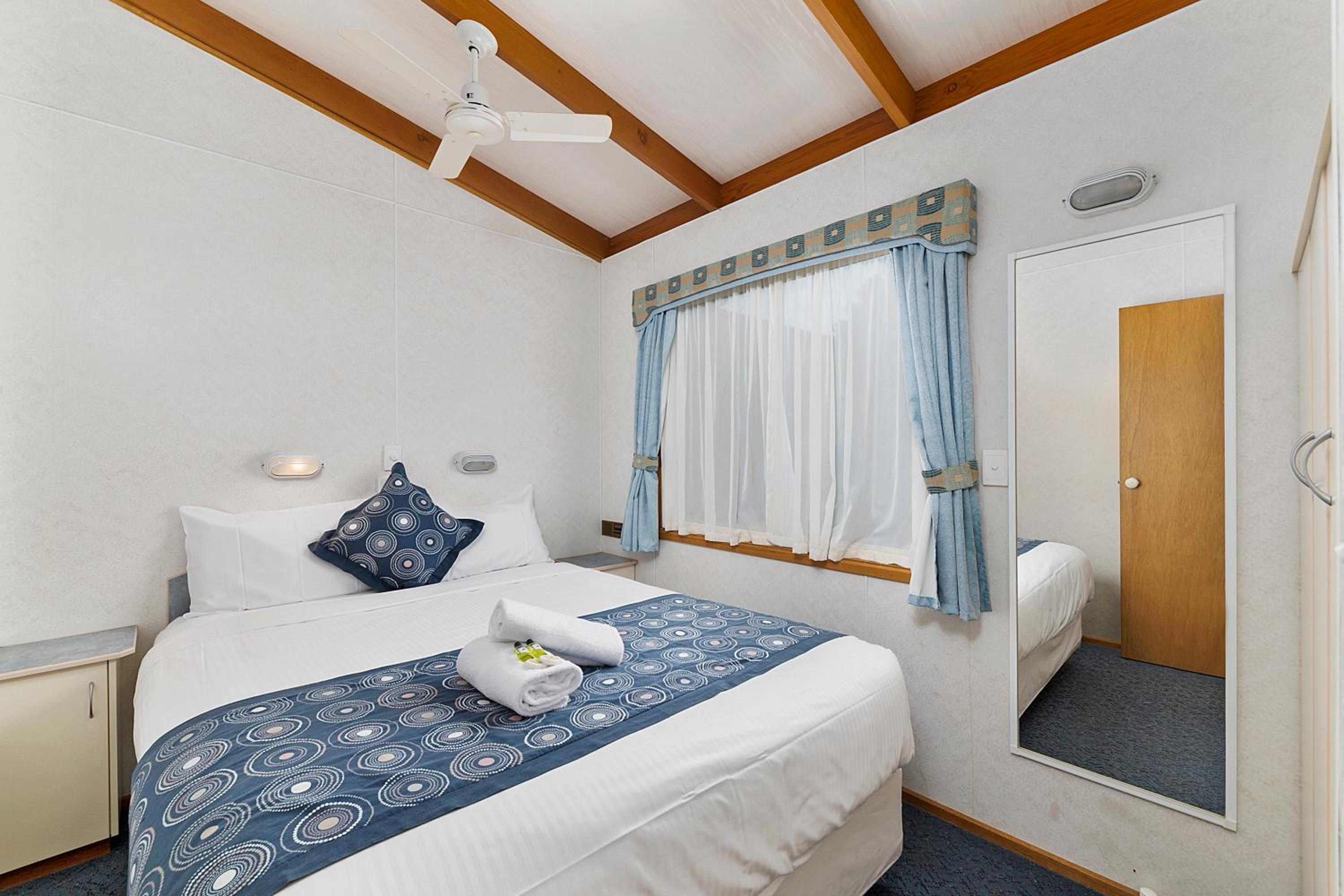 2 Bedroom Queen Villa photo 2