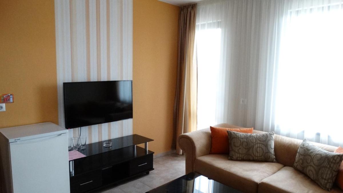 Two-Bedroom Suite - Photo 10