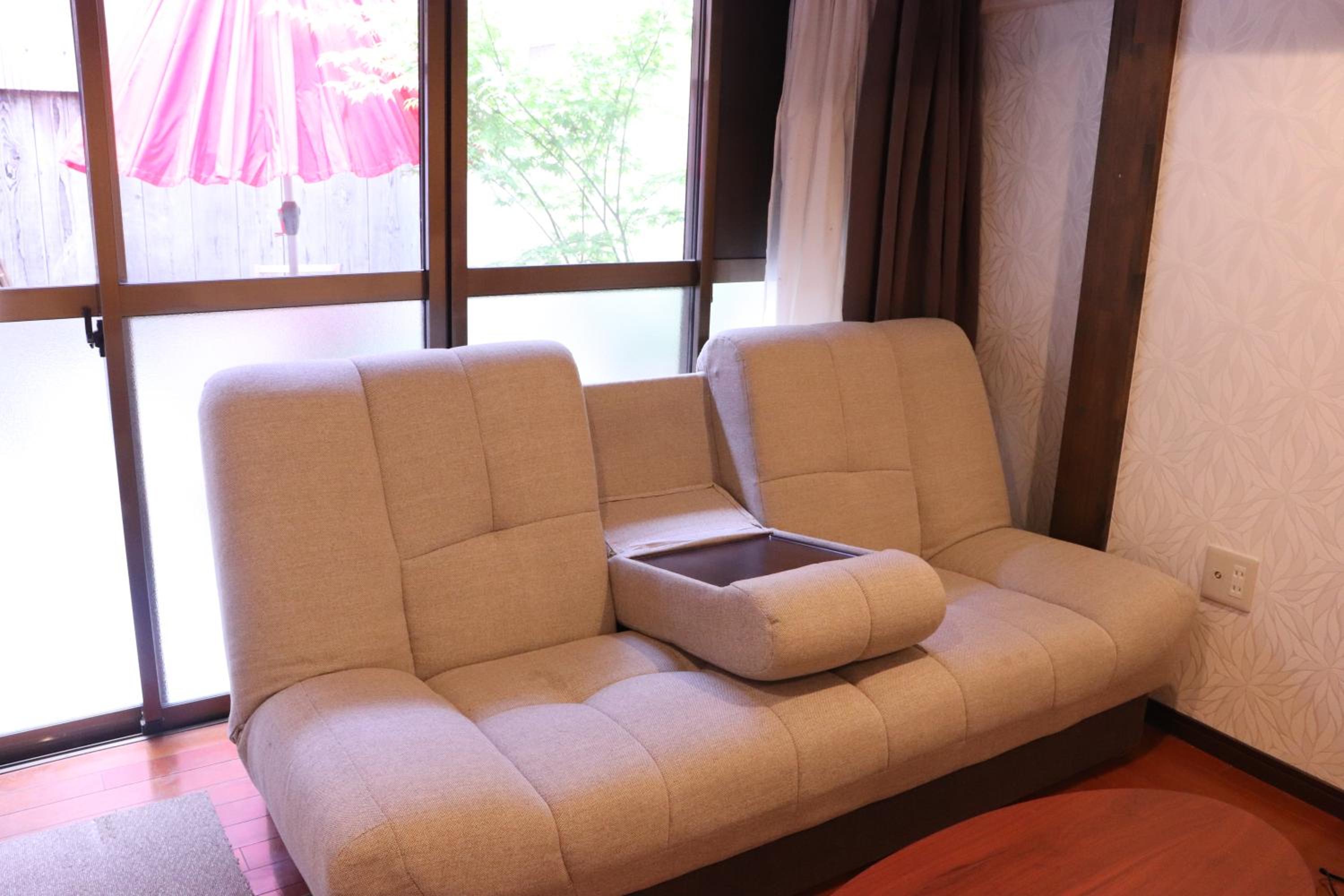 Two-Bedroom House - Photo 1