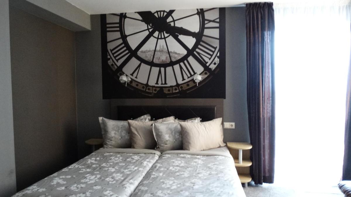 Deluxe Double Room photo 2