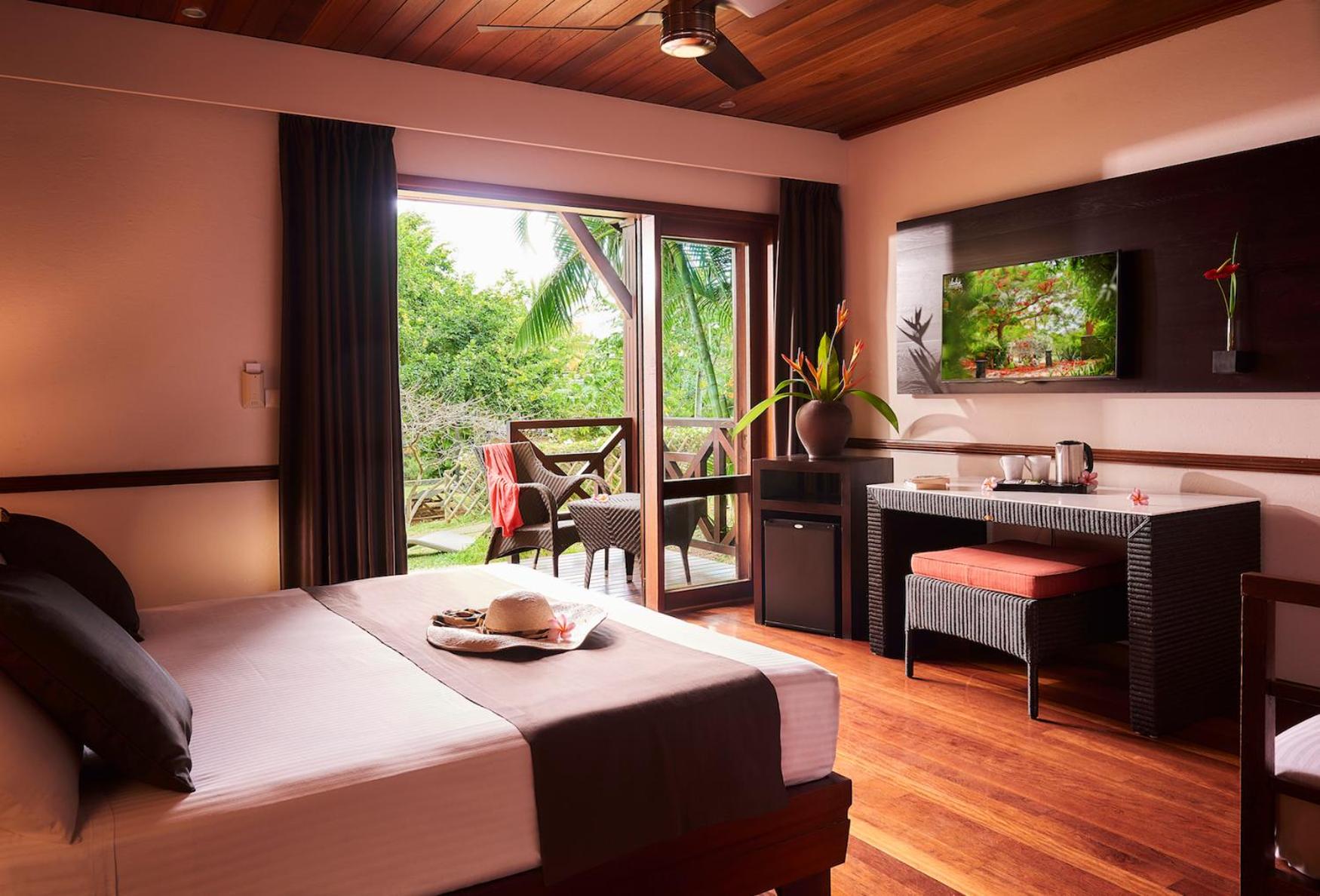 Tropical Bungalow 2 Adults + 1 Child Maximum