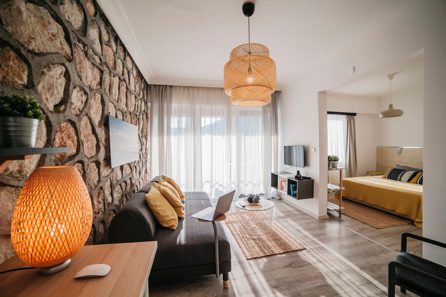 Corner Suite with Sea View