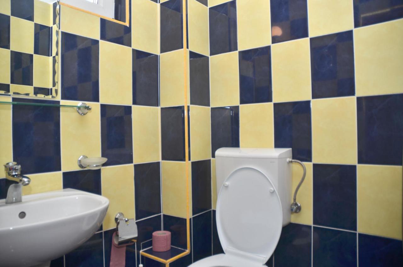 Double or Twin Room photo 3