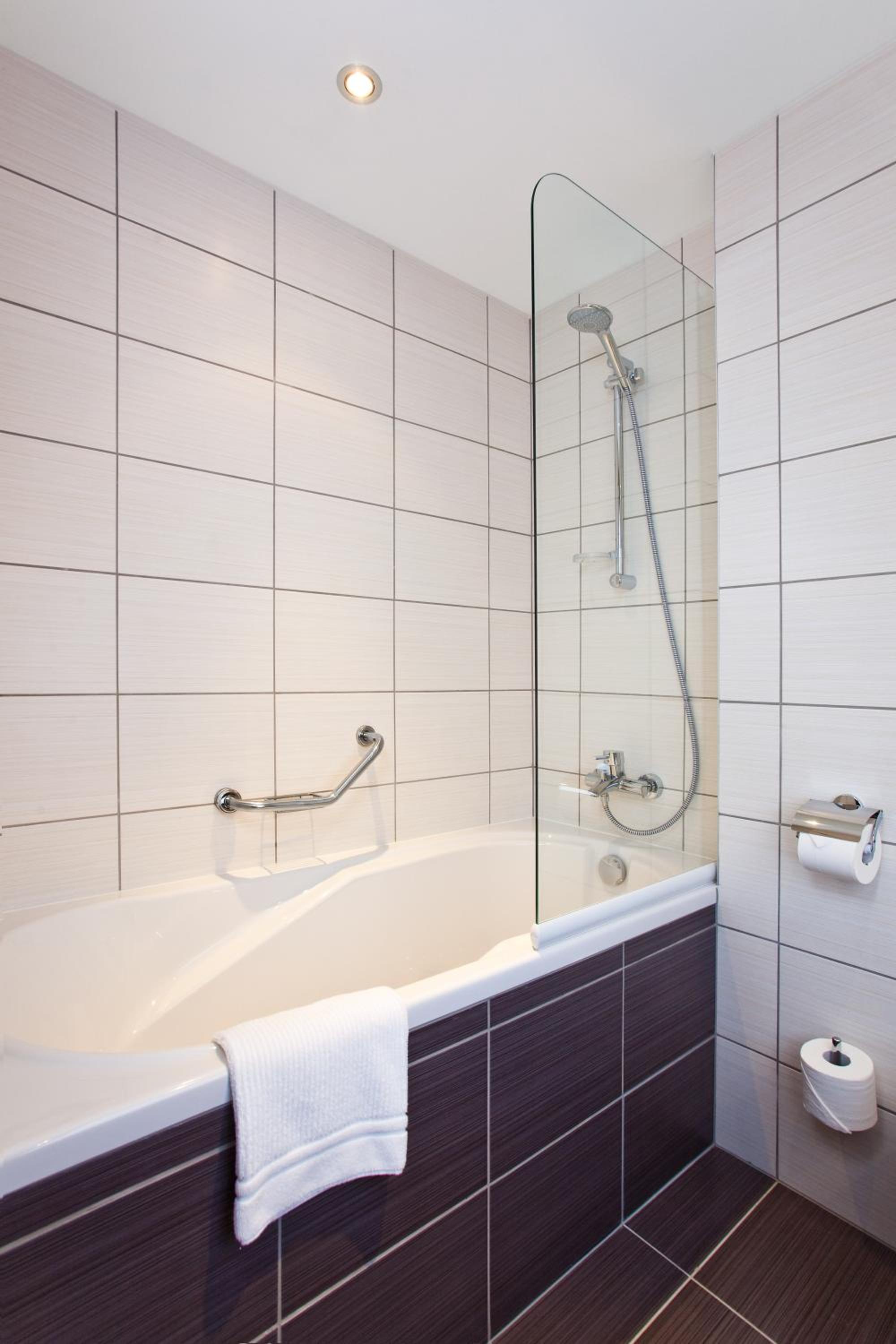 Double Room - Photo 2