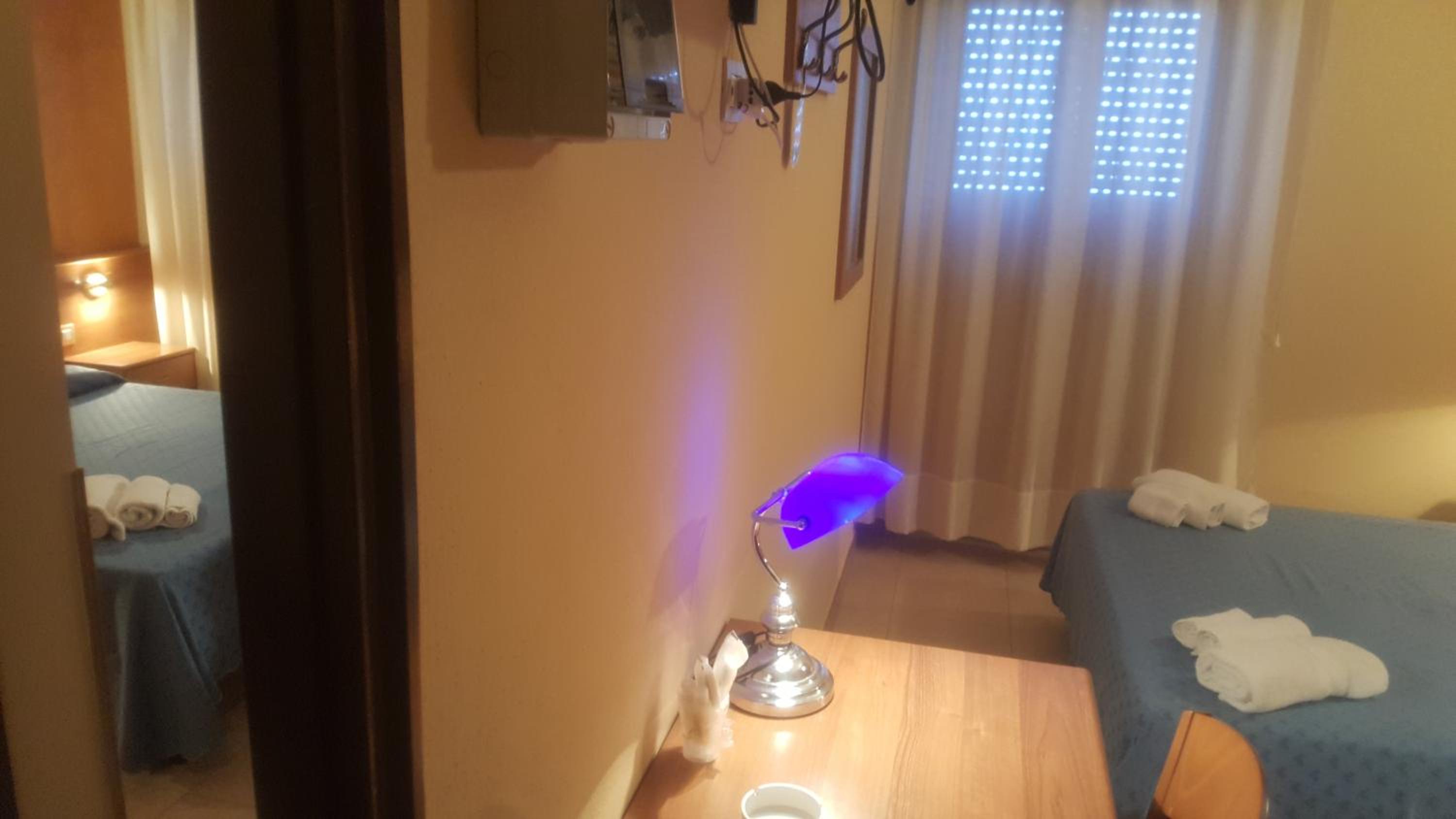 四人间