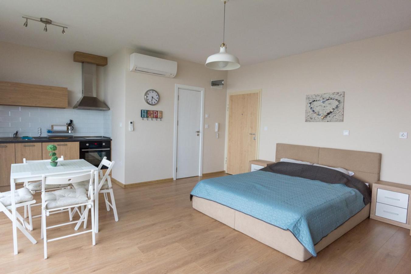 Studio Apartment with Sea View