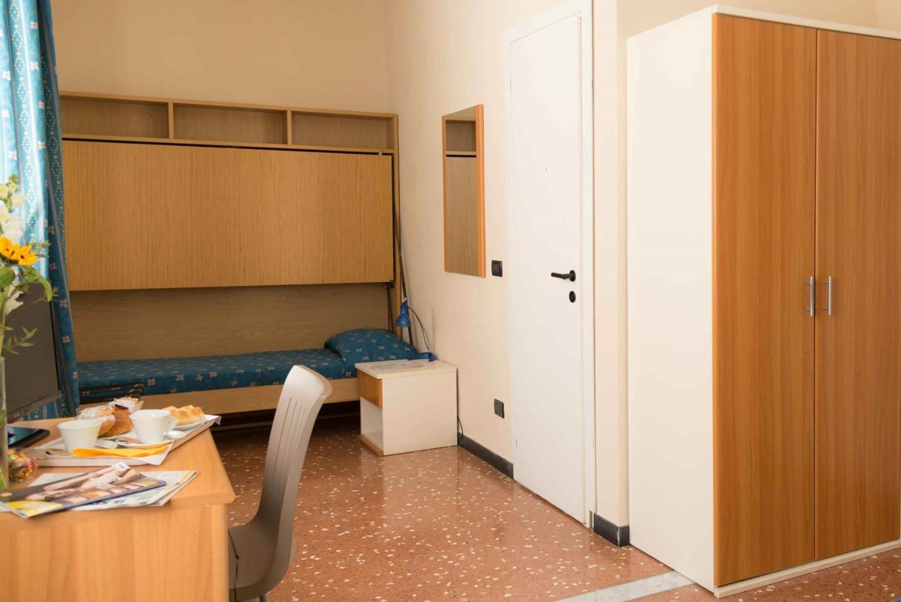 Basic Triple Room - Photo 1
