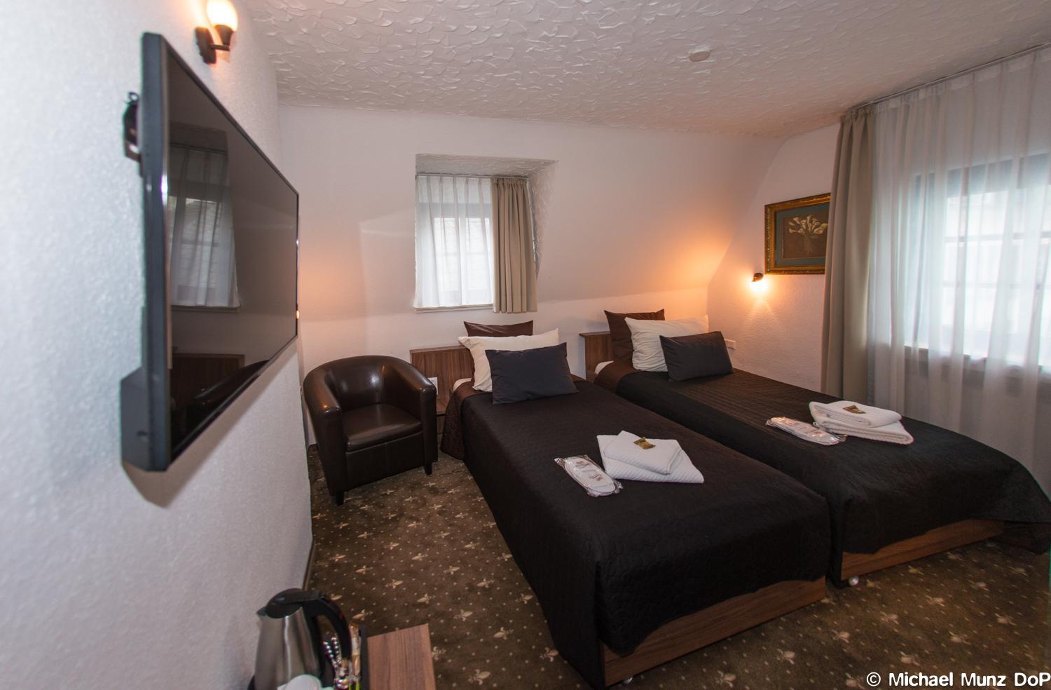 Double Room - Photo 4