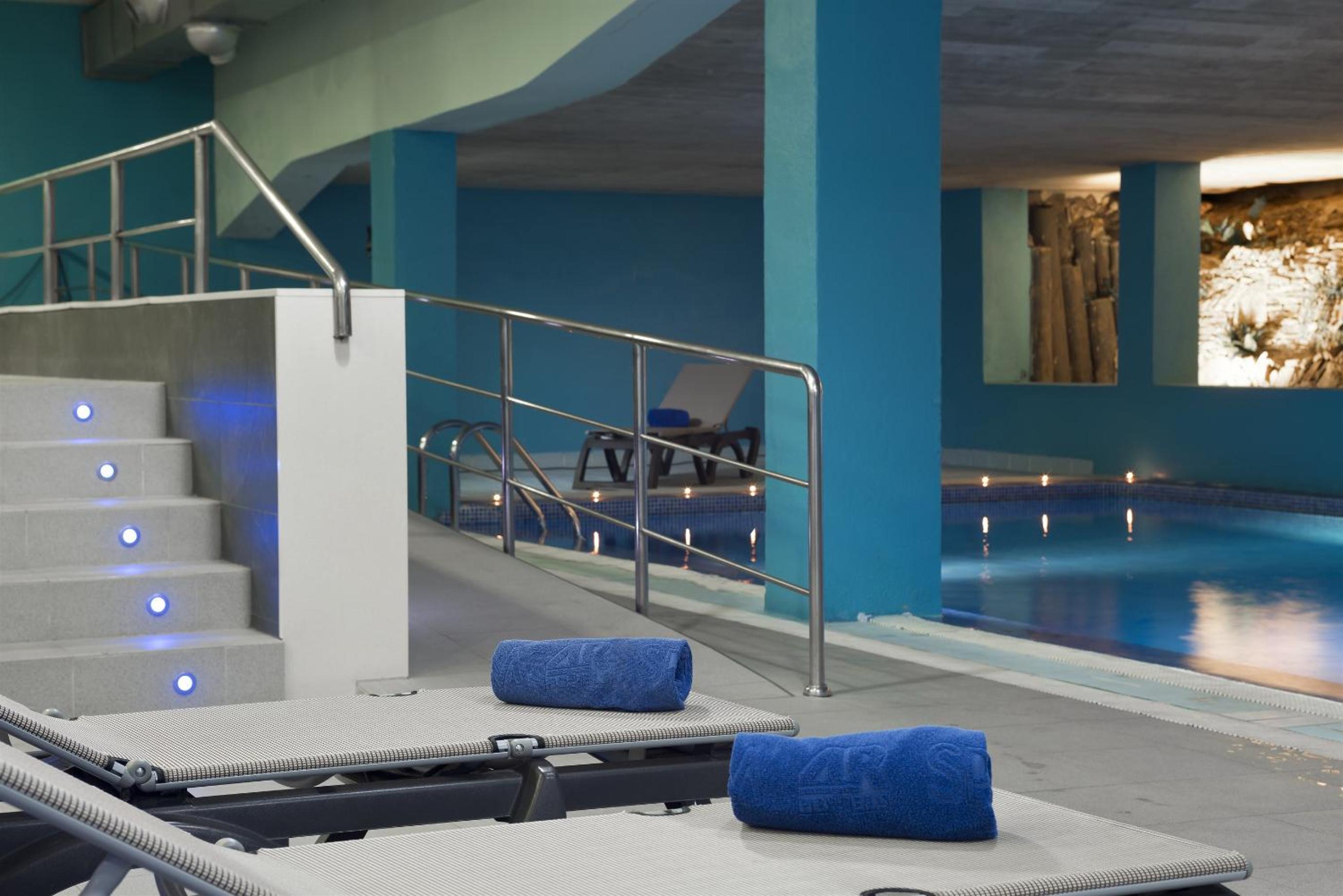 Standard Double Room with Spa Access (2 Adults)