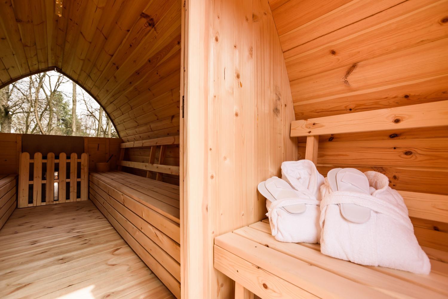 Double Room with Baltic Sauna access - Photo 2