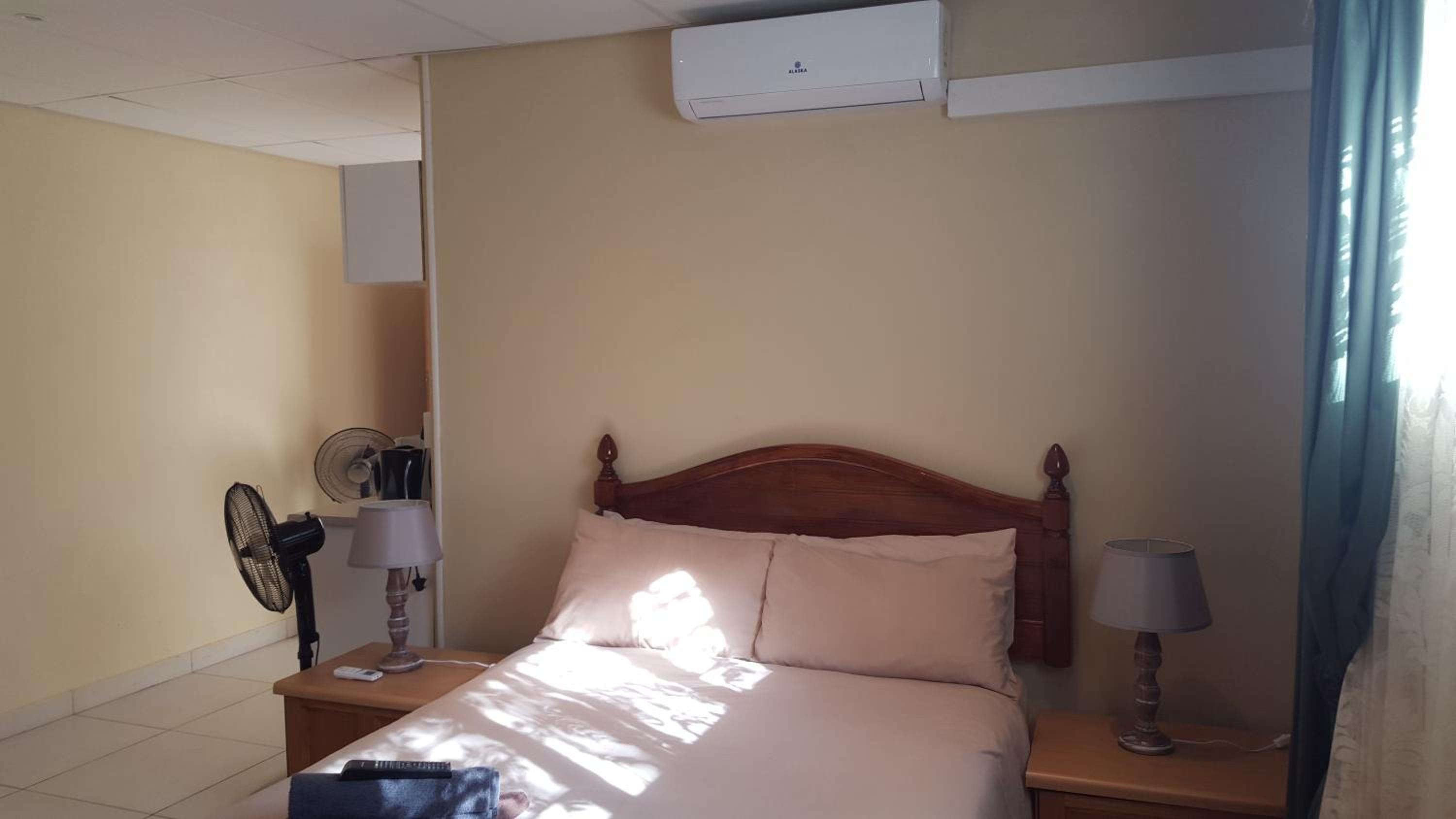 Corner Double Room