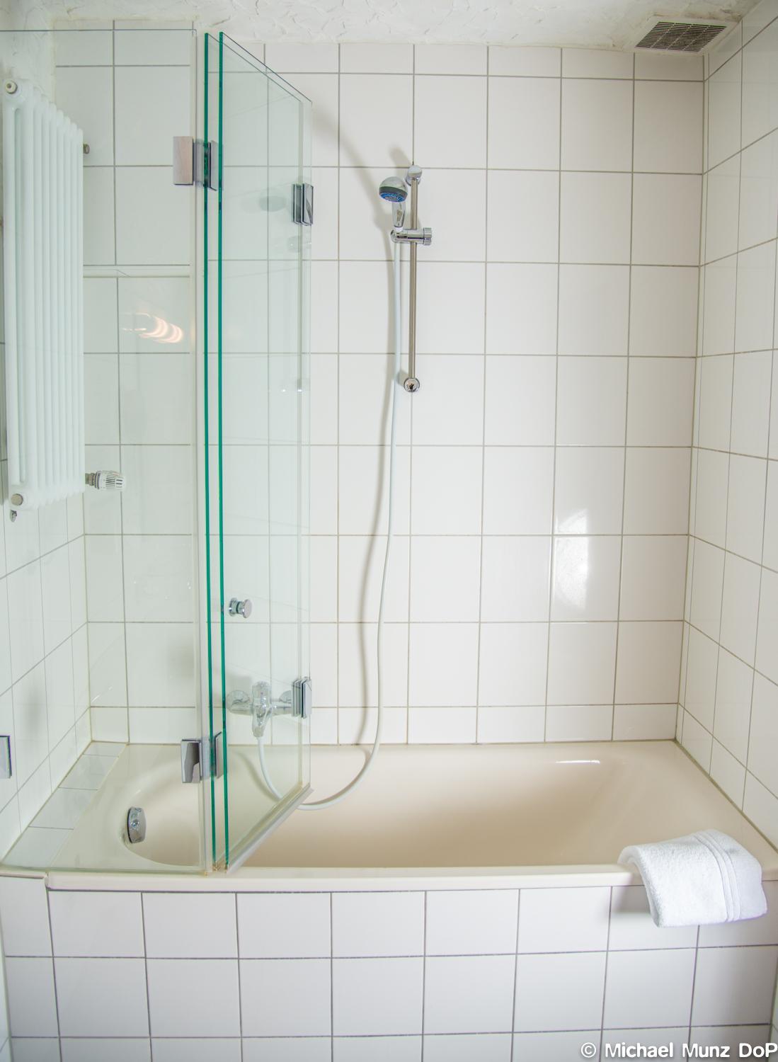 Triple Room with Bathroom - Photo 3