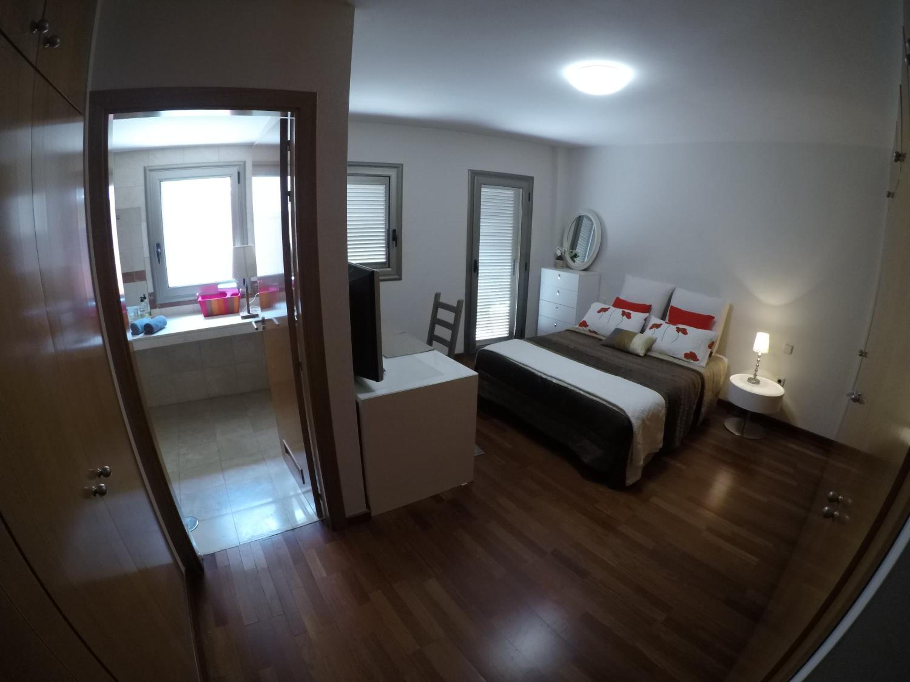 Double Room - Photo 1