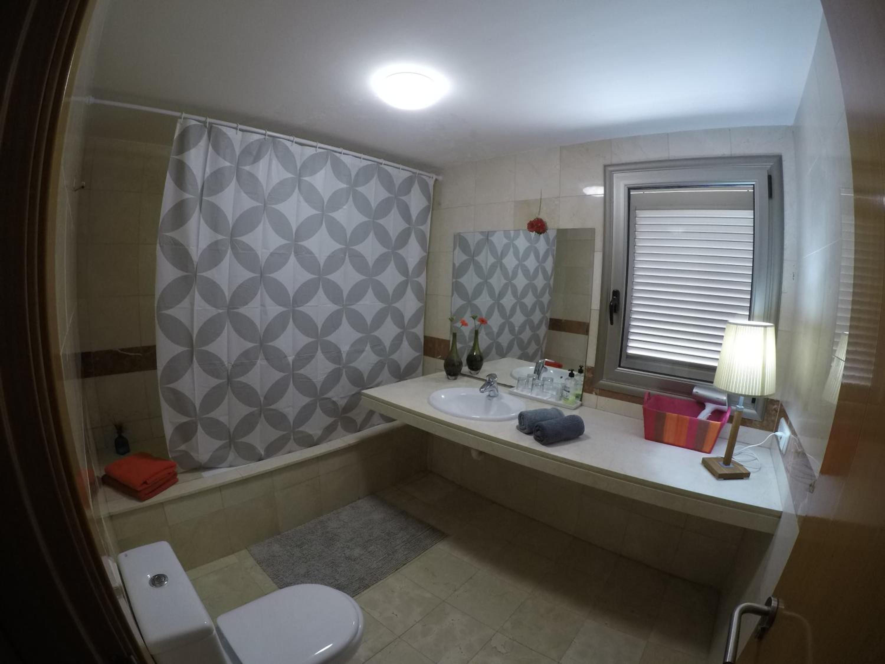 Double Room - Photo 13
