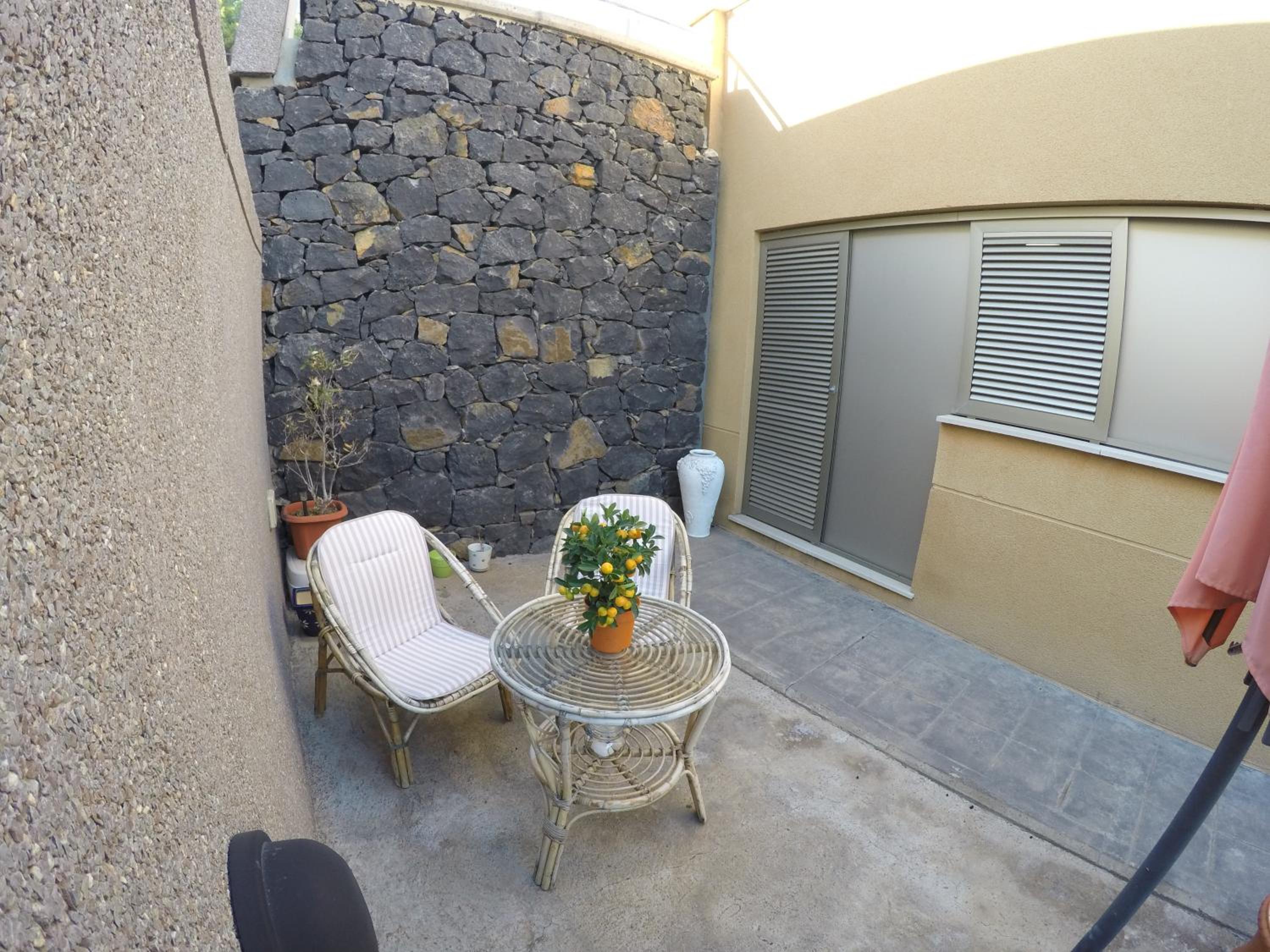 Double Room - Photo 14