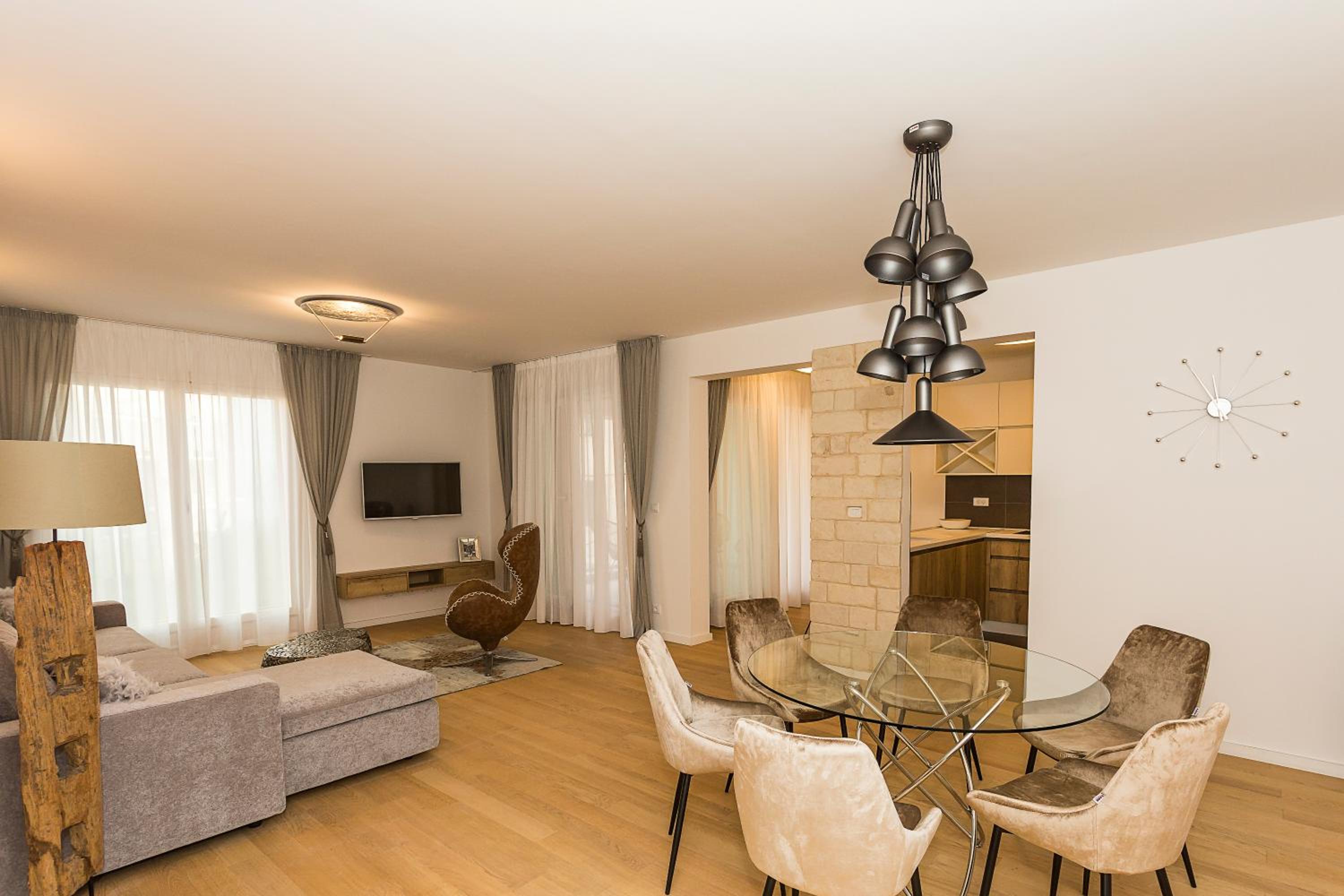 Apartment with Balcony