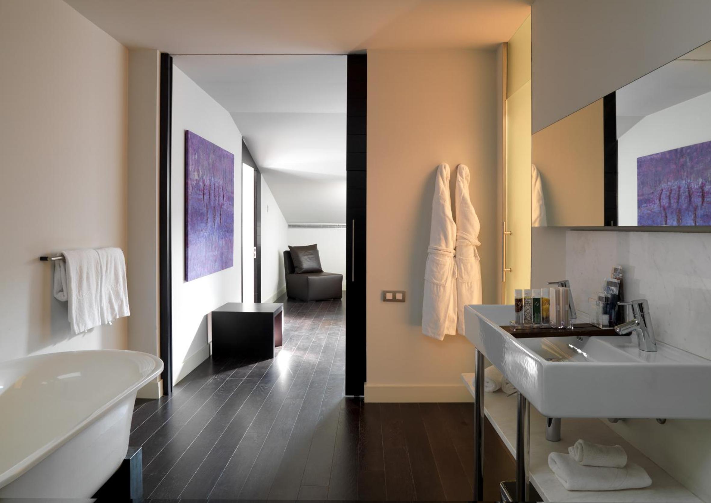 Junior Suite - Photo 8