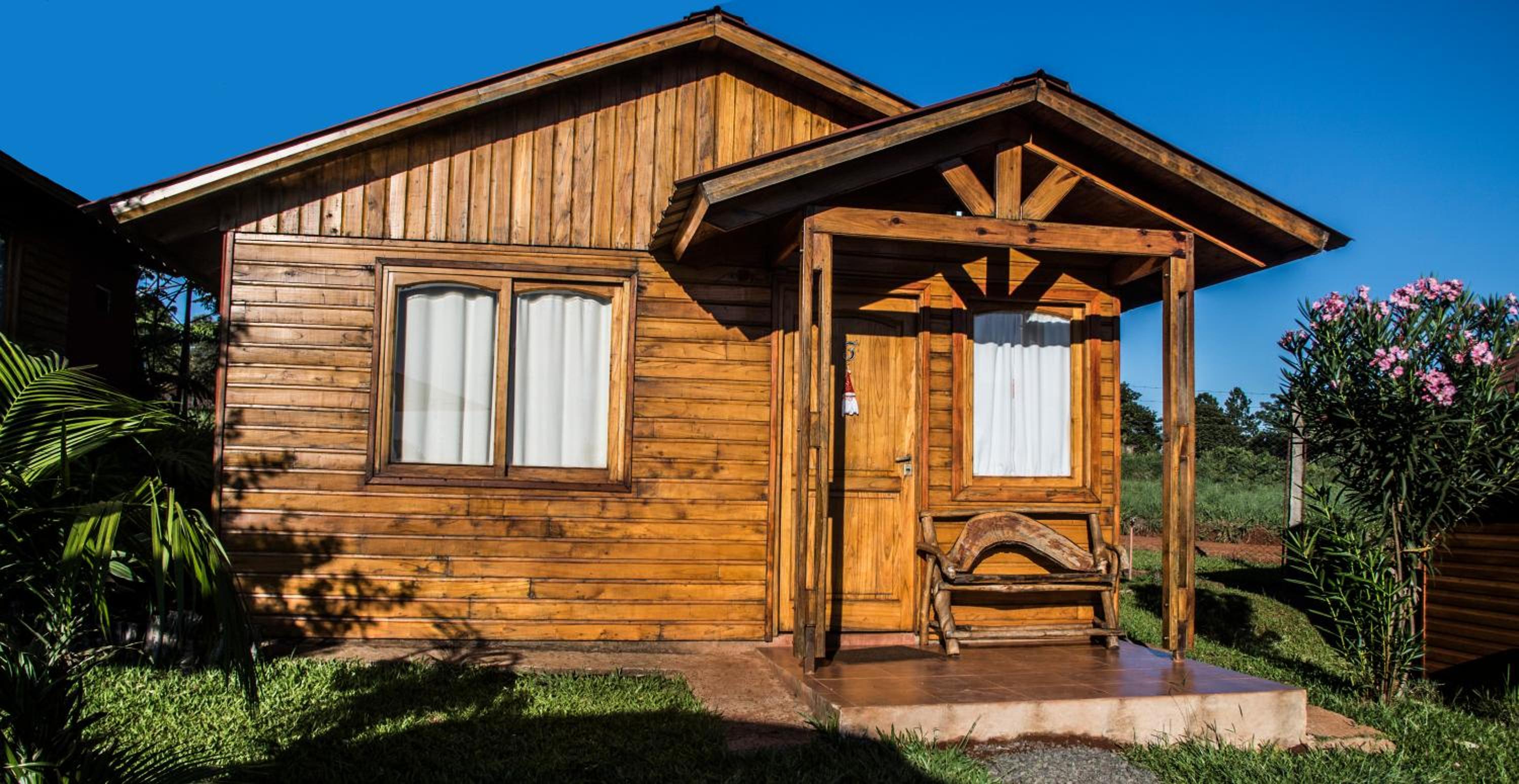 One-Bedroom Bungalow (2 Adults) photo 3