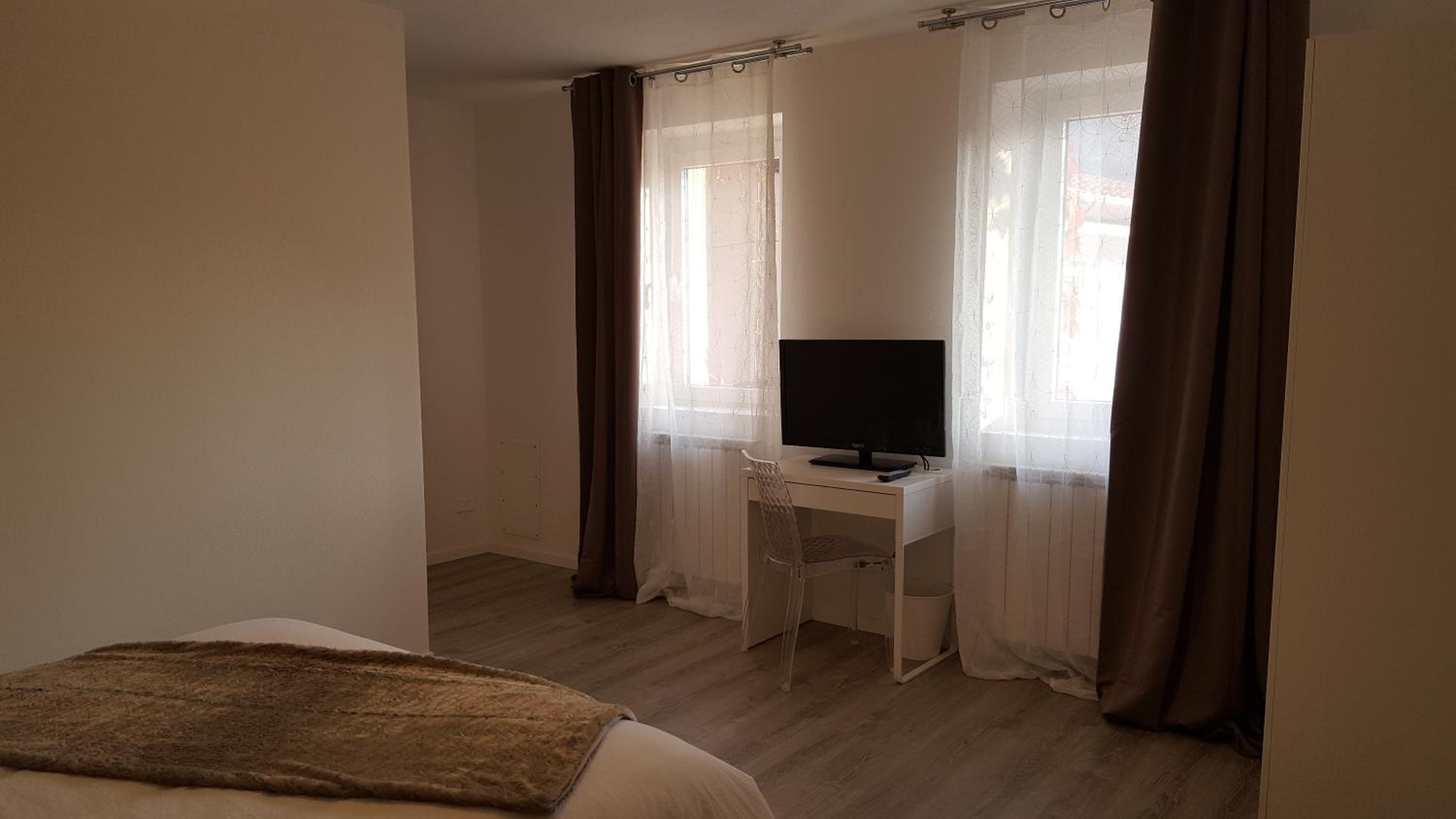 Double Room with Extra Bed photo 2