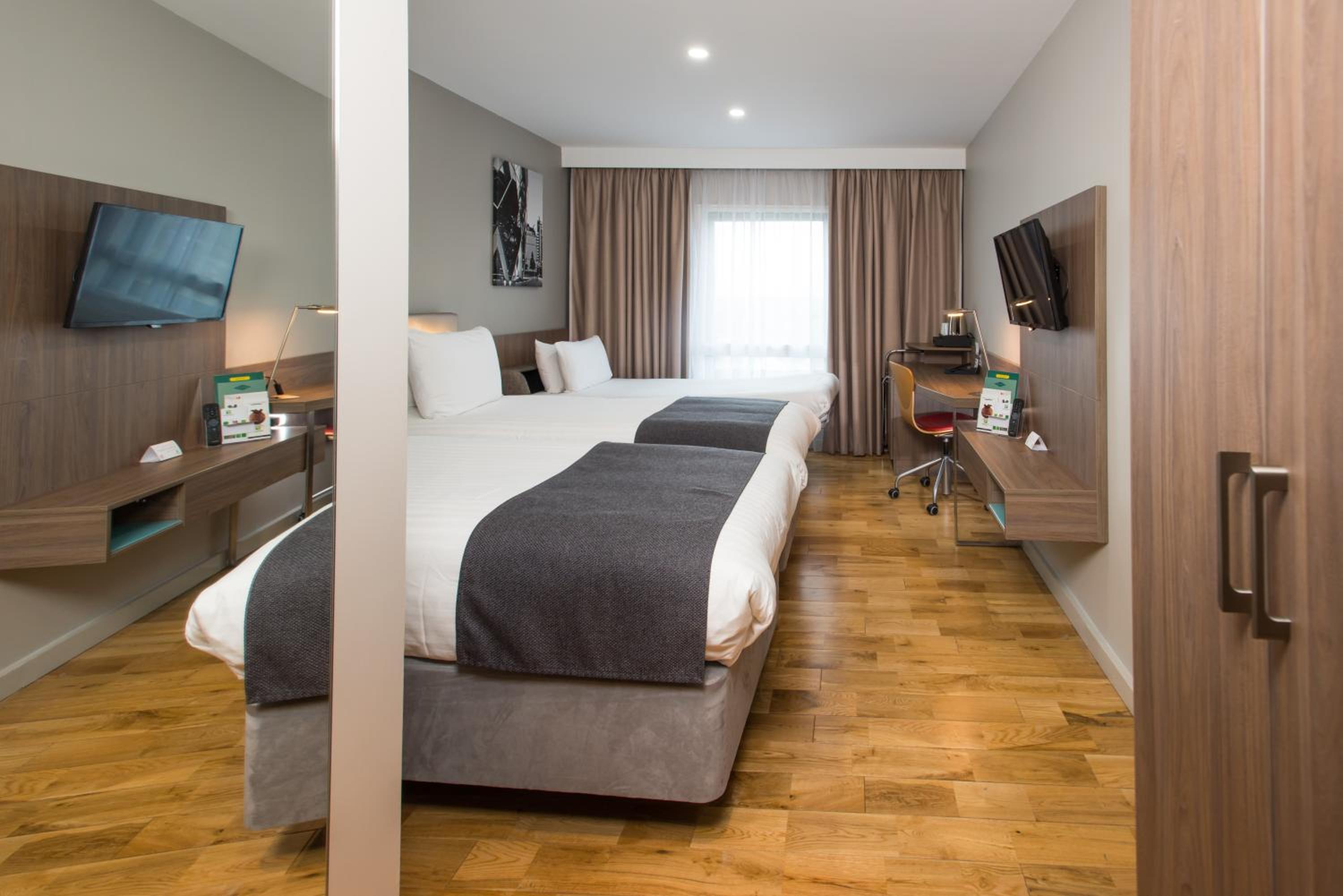 Standard Room photo 3