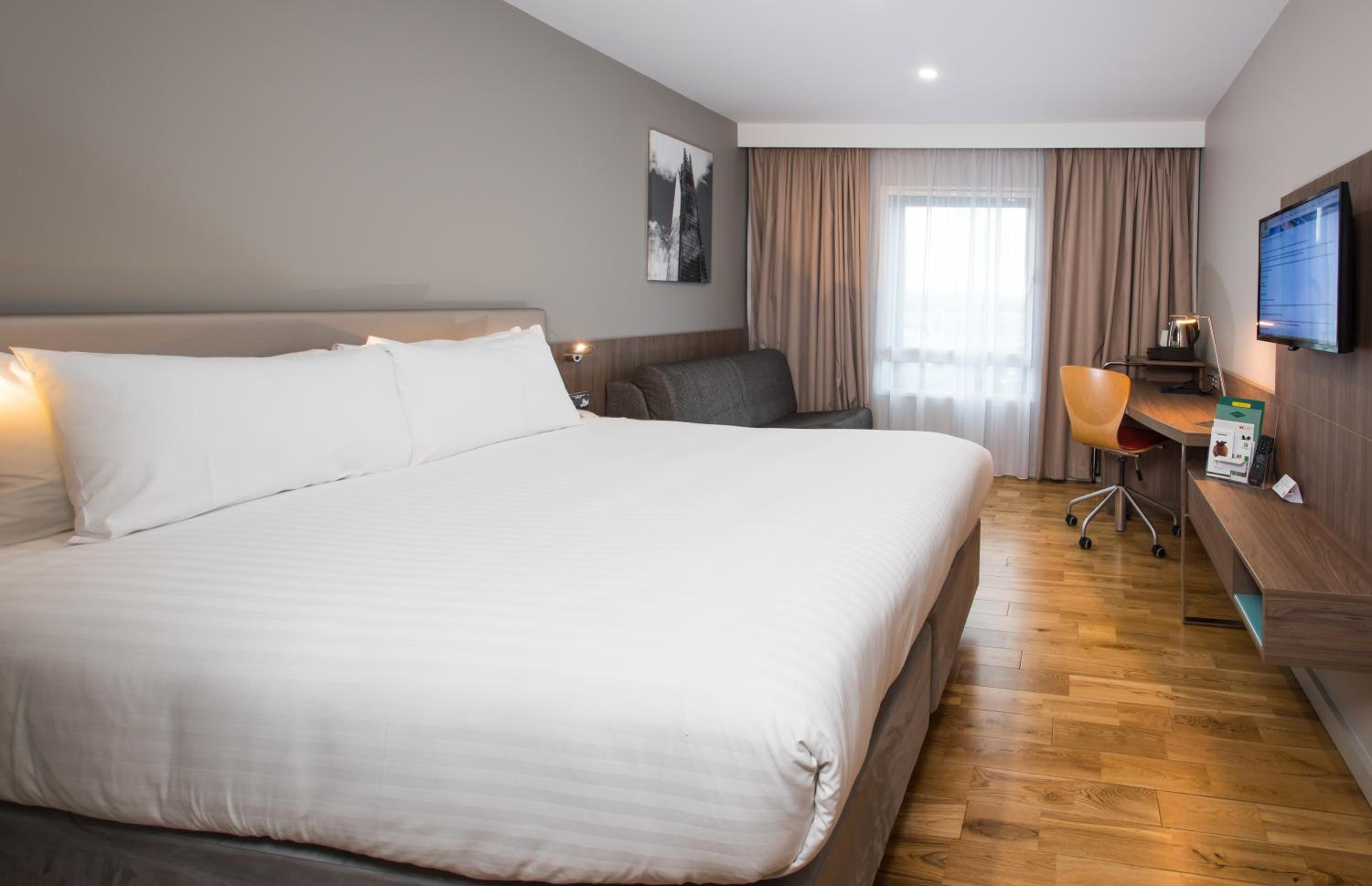 Double Room with Sofa Bed photo 1