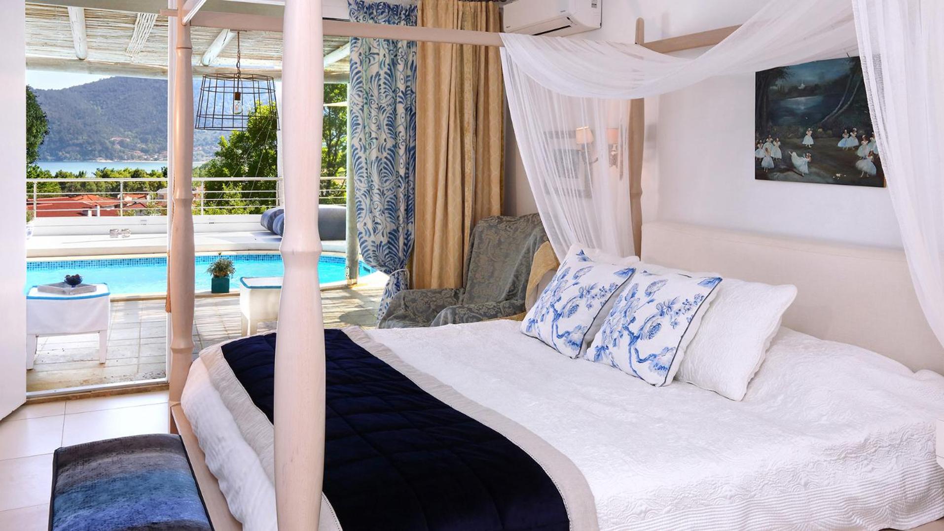 Superior Double Room photo 2