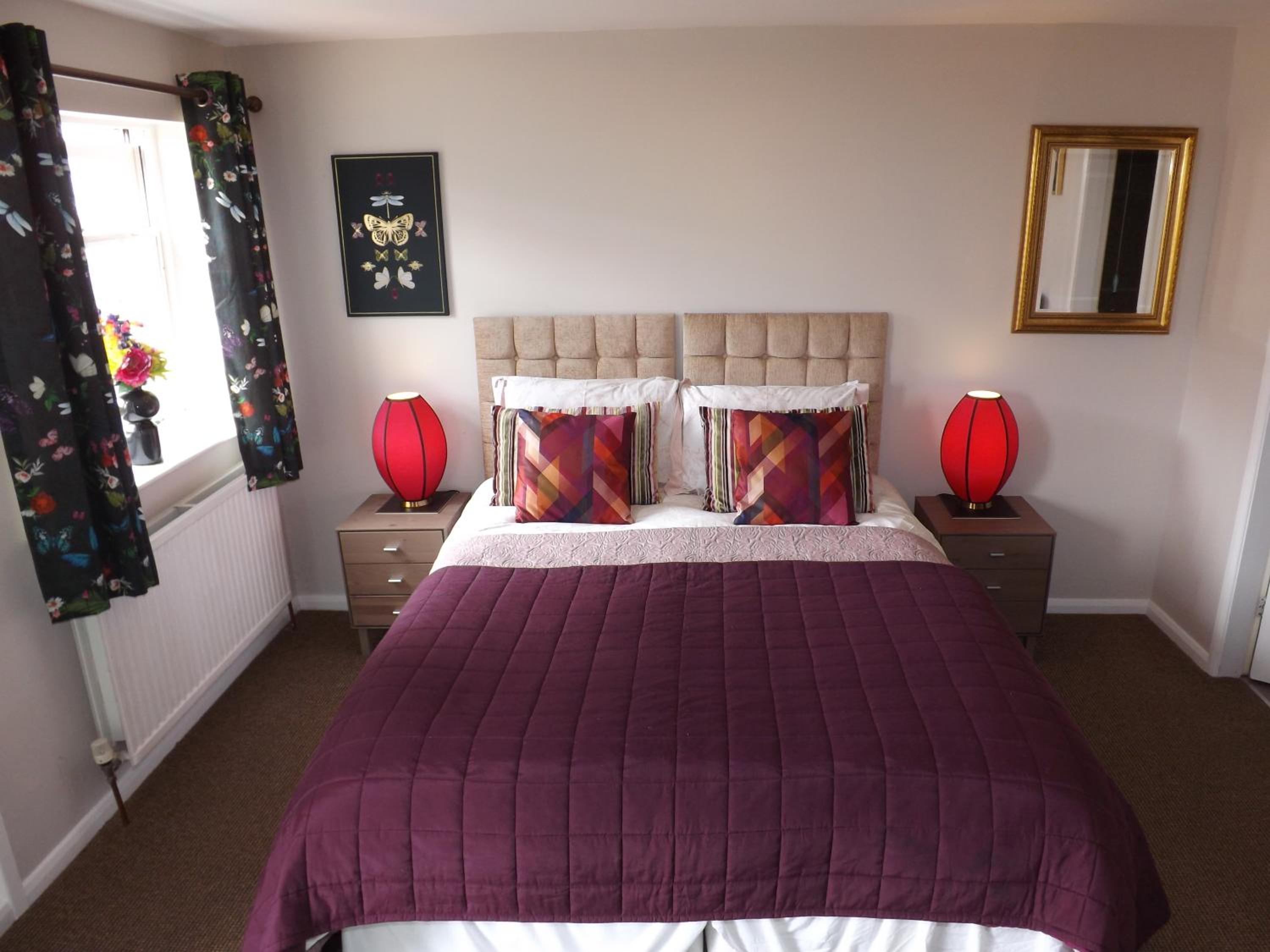 Deluxe King or Twin Room photo 1