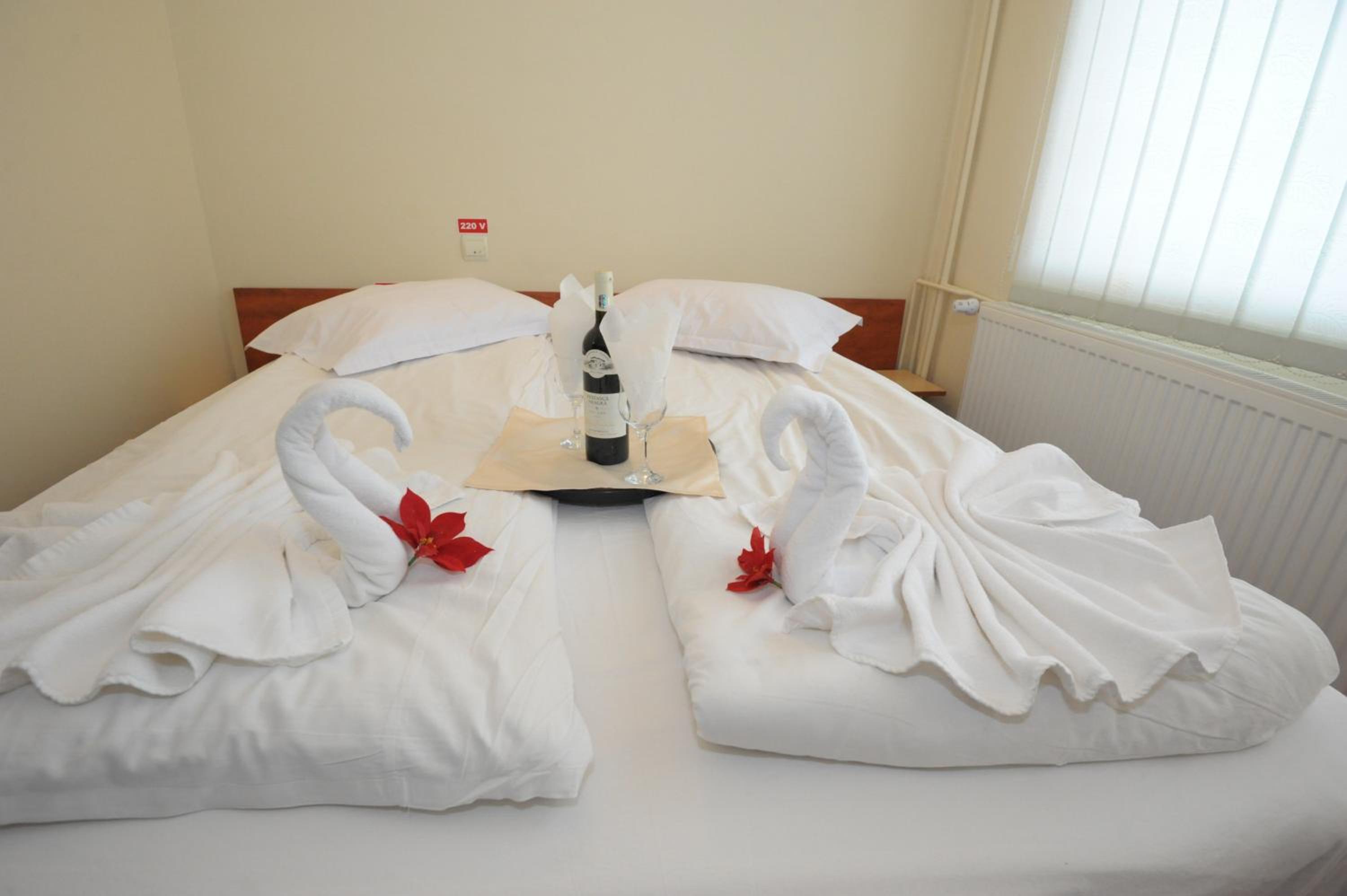 Economy Twin Room
