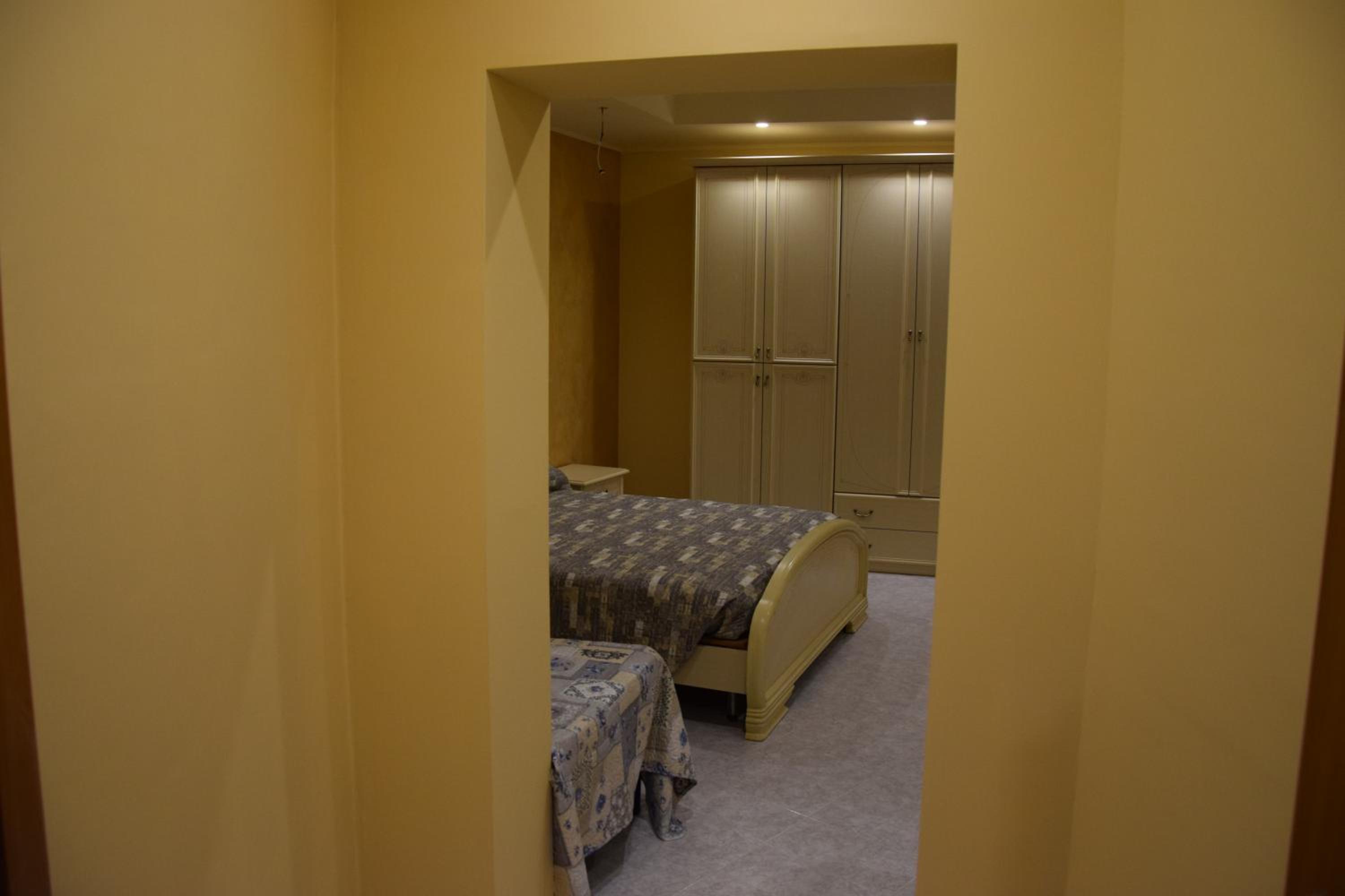 Triple Room with Private Bathroom - Photo 7