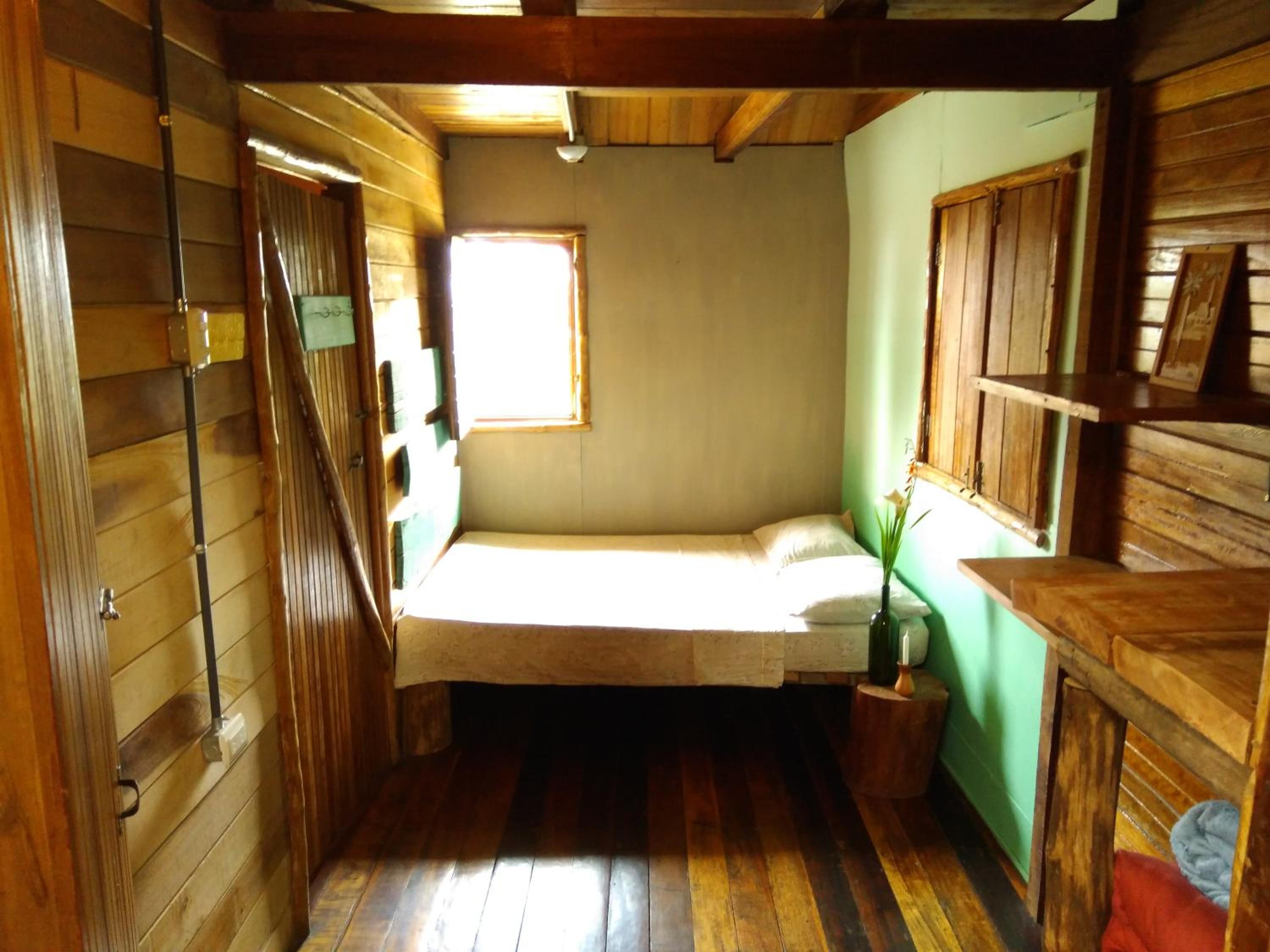 Budget Single Room photo 2