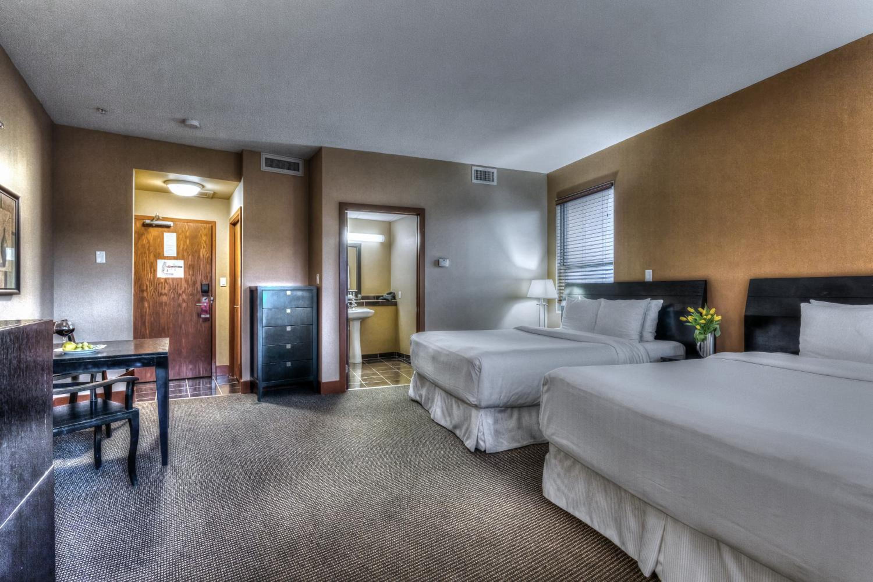 Executive Queen Room - Photo 1