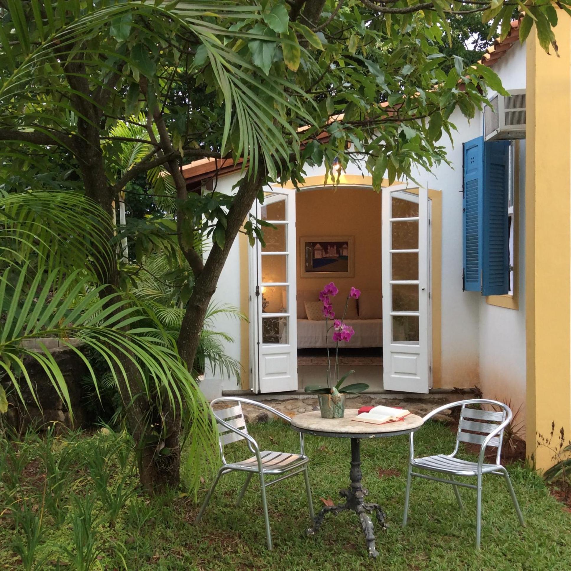 Queen Room with Garden View photo 2