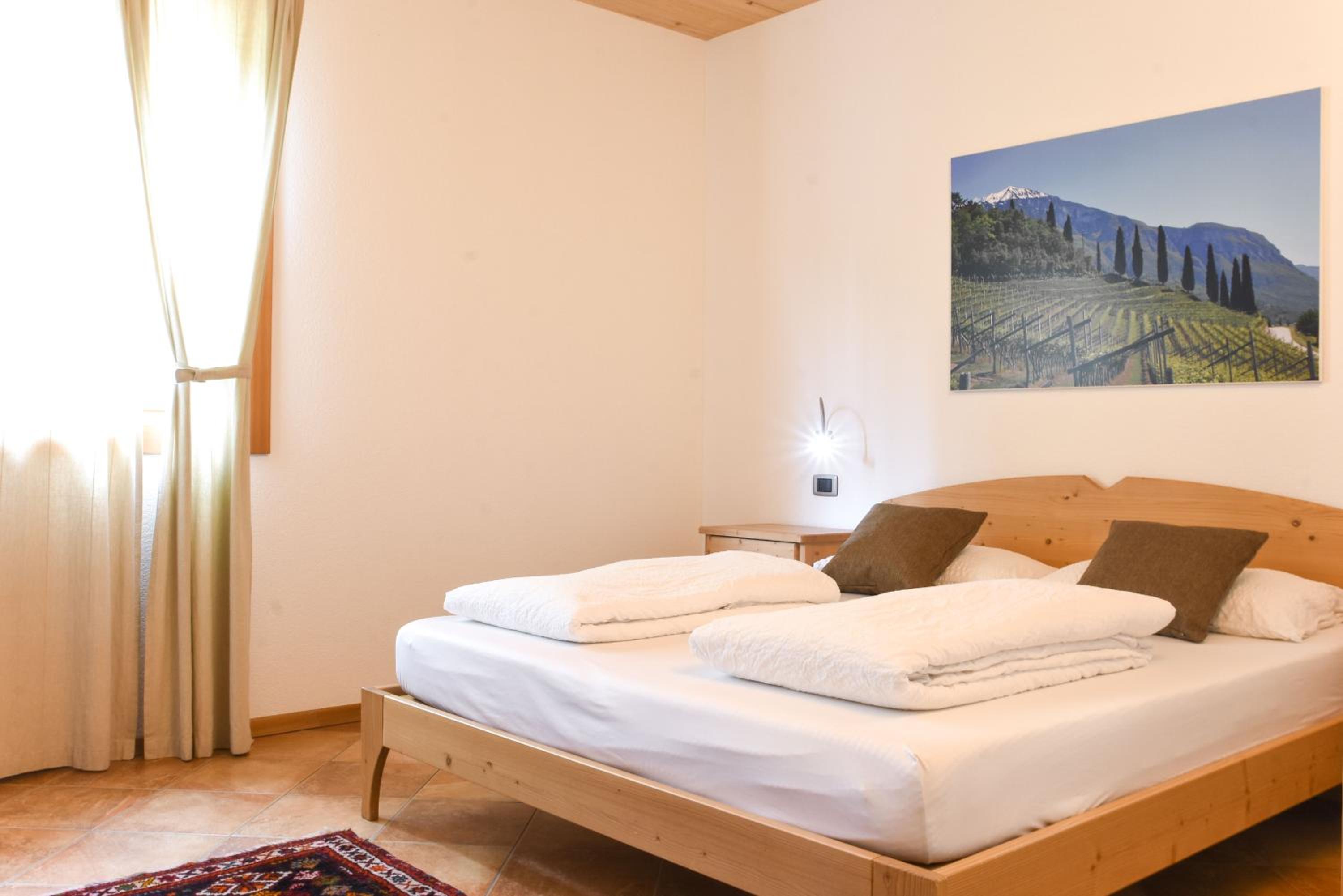 Economy Double Room photo 3