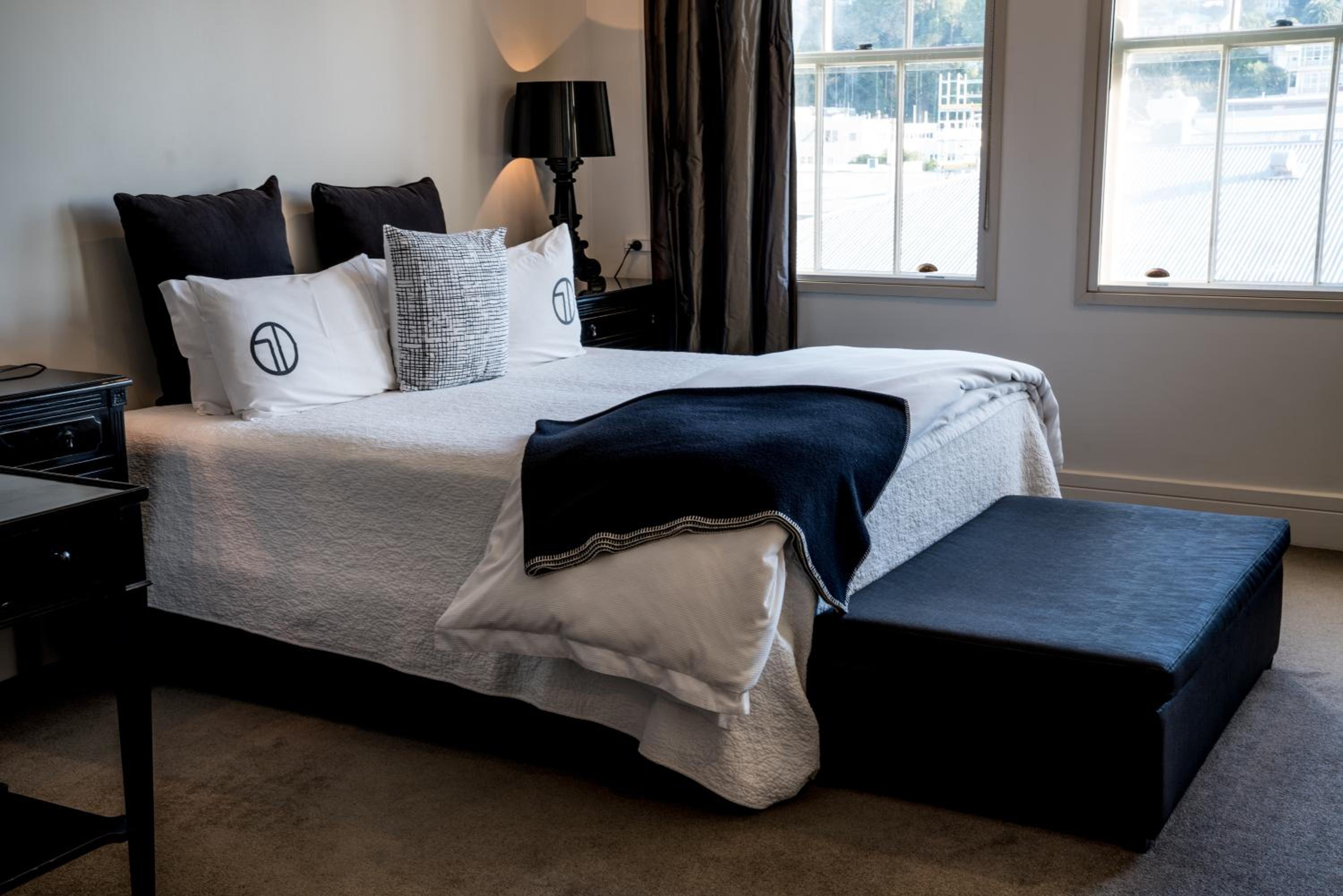 King Room with City View - Photo 1