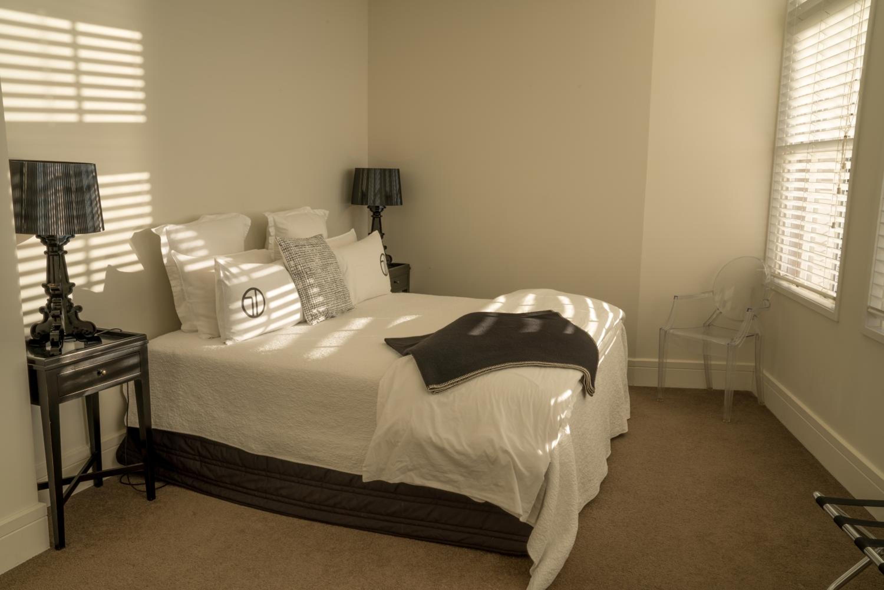 King Room with Sea View - Photo 1