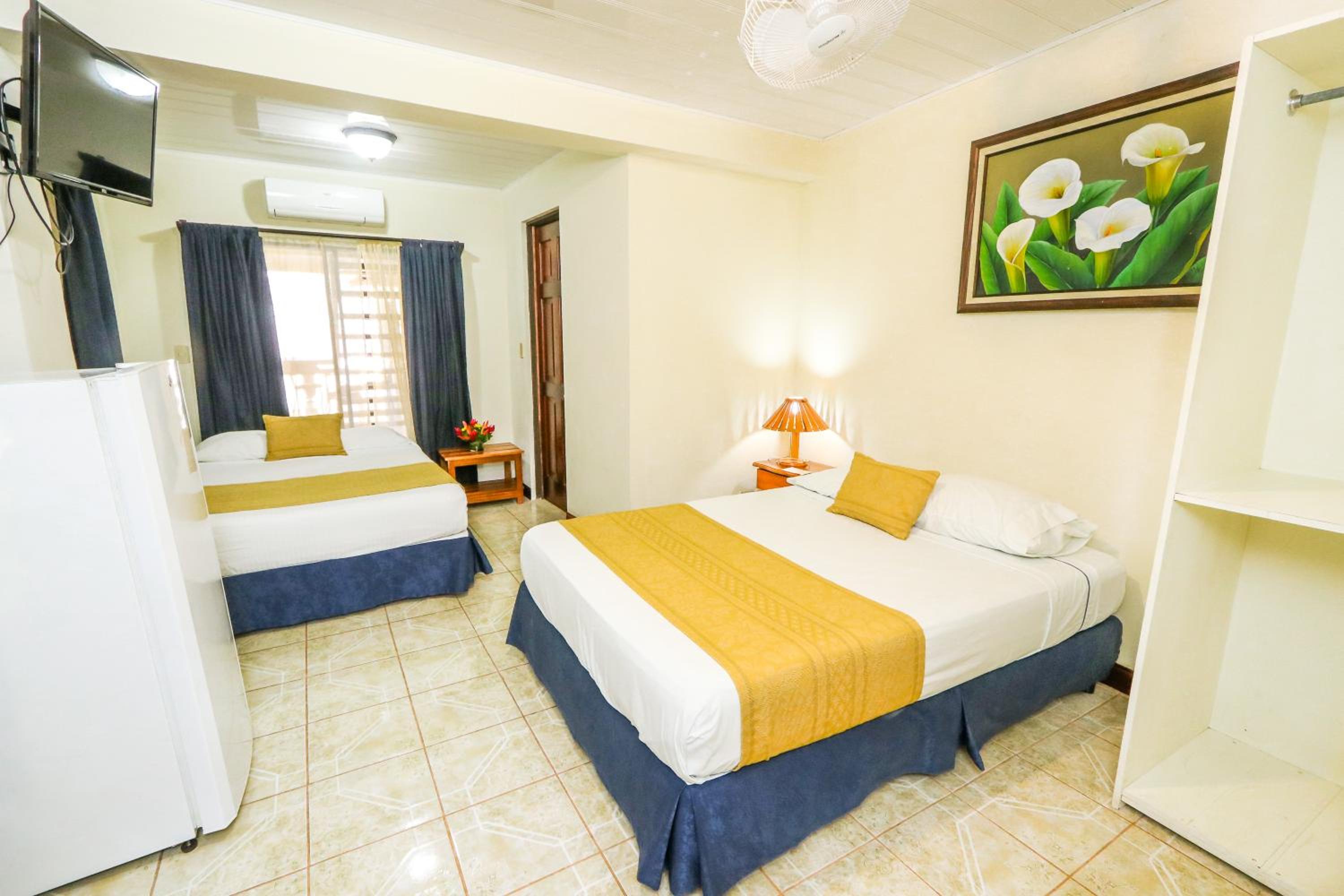 Quadruple Room photo 1