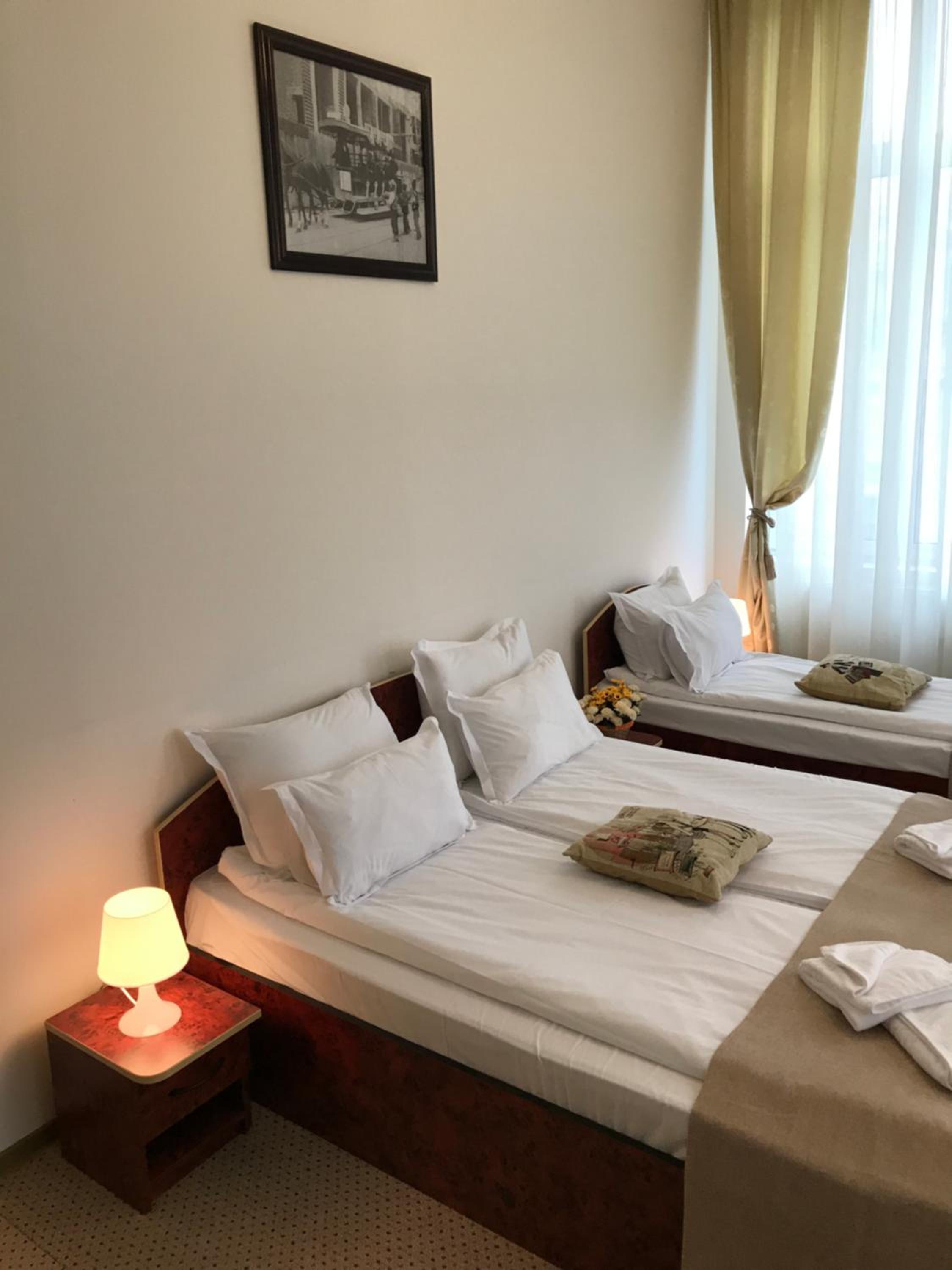 Triple Room - Photo 5
