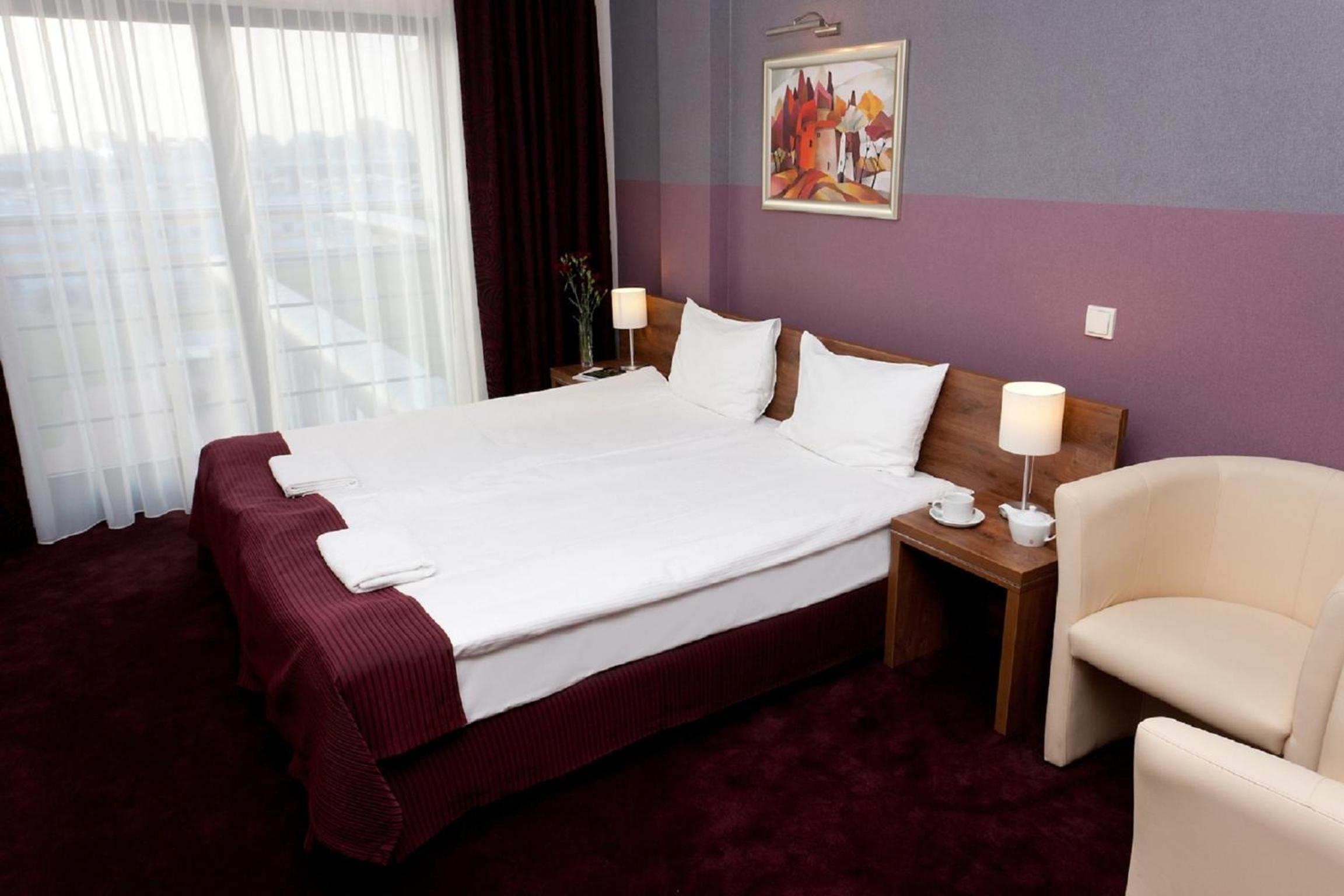 Double Room - Photo 2